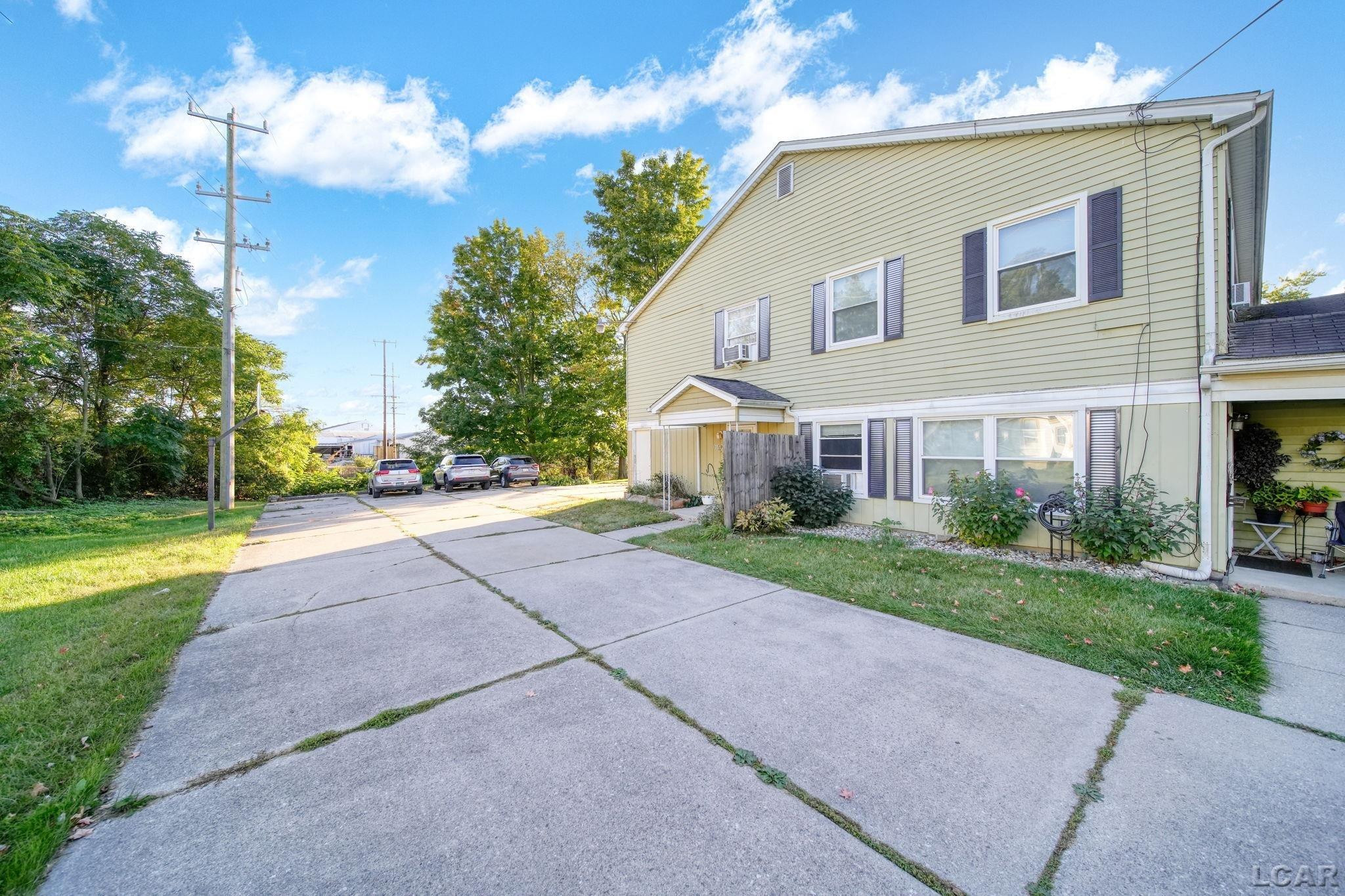 317 Clark, D, Clinton, MI 49236 — Photo 3