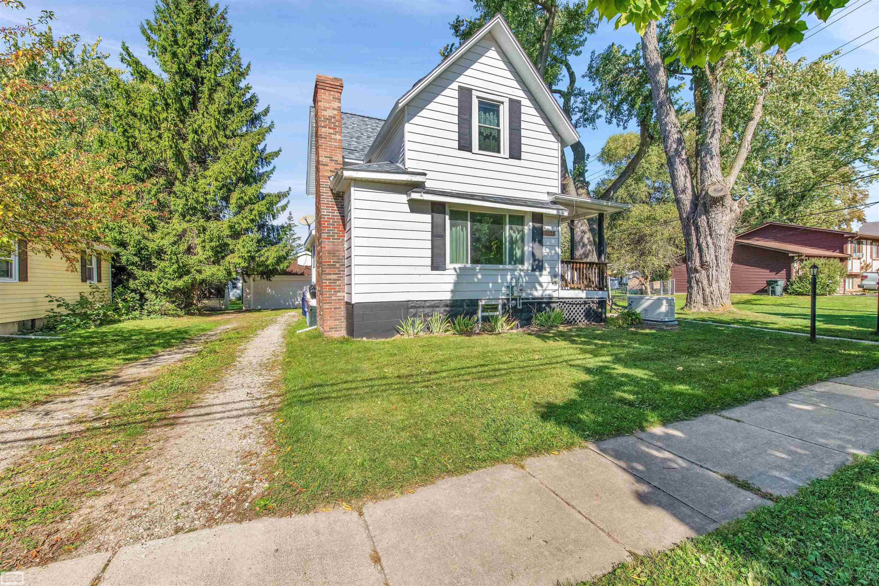 307 W Mill Street, Capac, MI 48014 — Photo 2