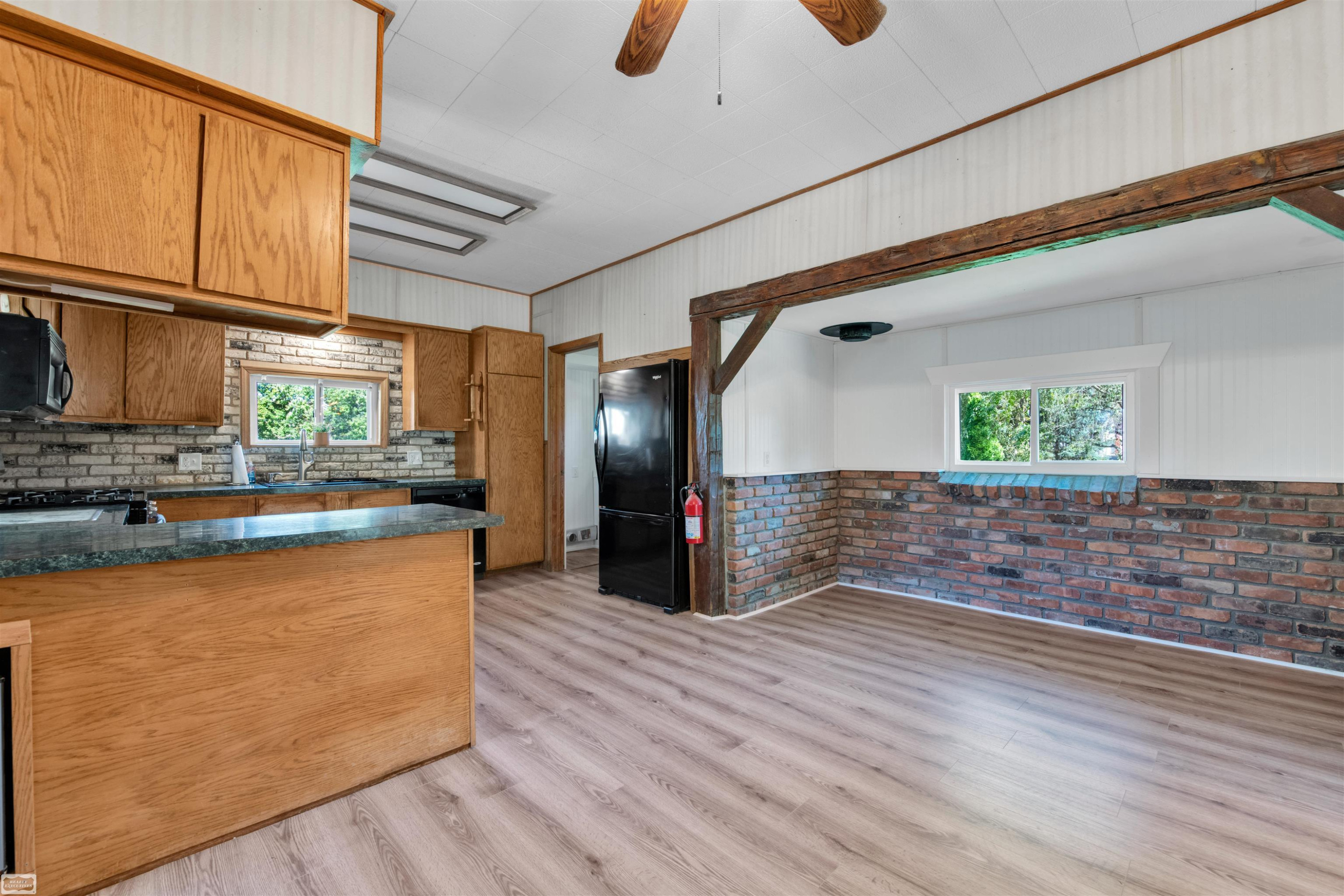 307 W Mill Street, Capac, MI 48014 — Photo 12