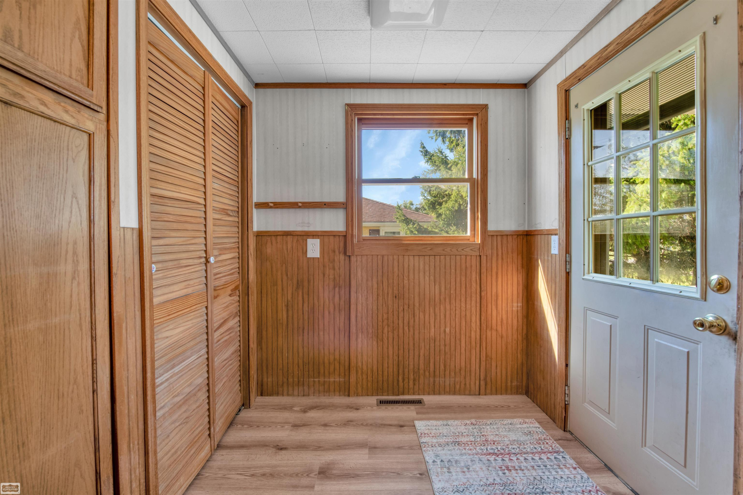 307 W Mill Street, Capac, MI 48014 — Photo 17