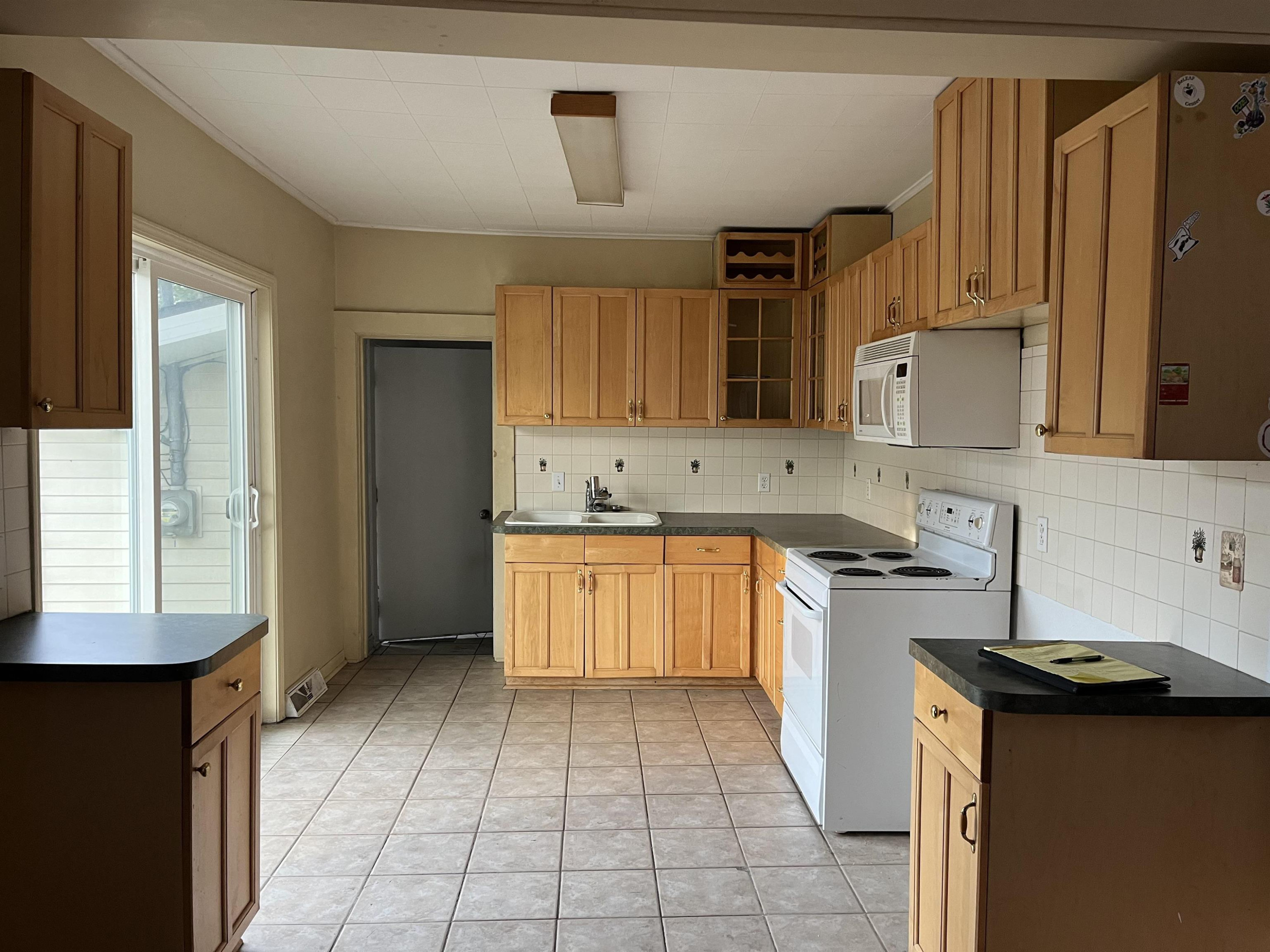 419 Broad, Chesaning, MI 48616 — Photo 4