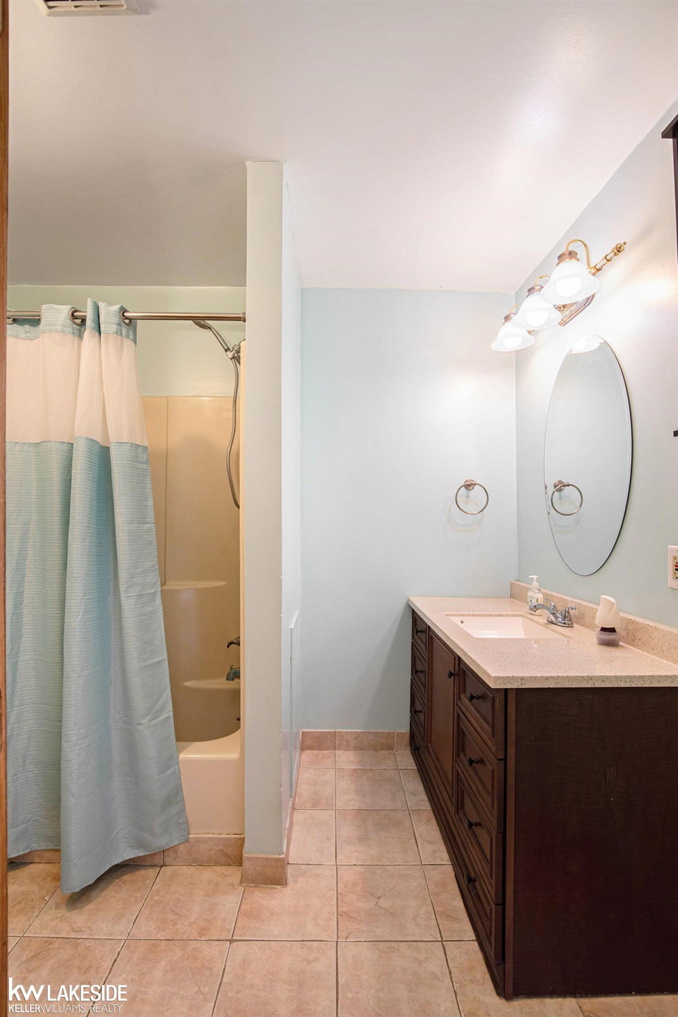 9230 Smiths Creek Road, Wales, MI — Photo 18