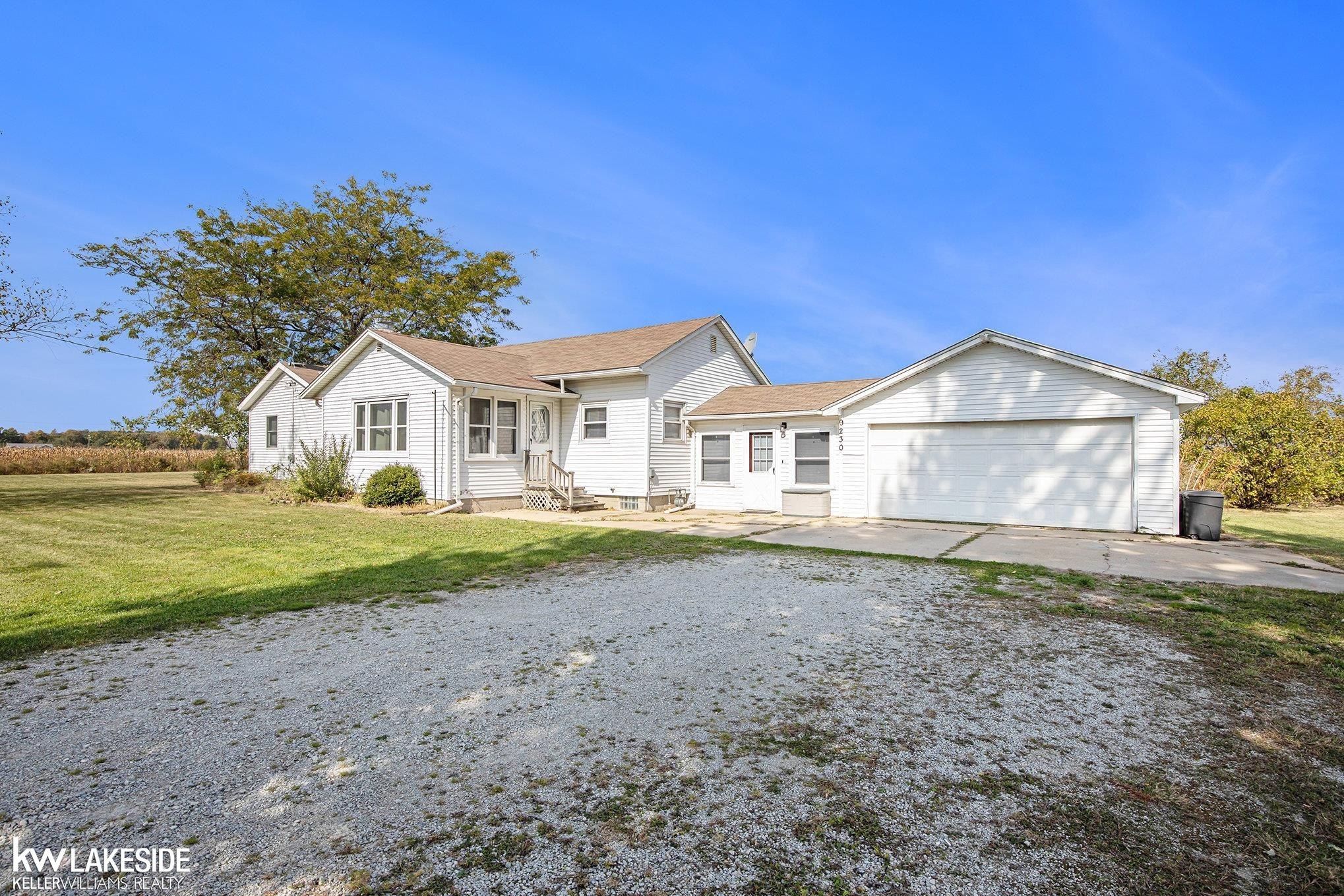 9230 Smiths Creek Road, Wales, MI — Photo 22