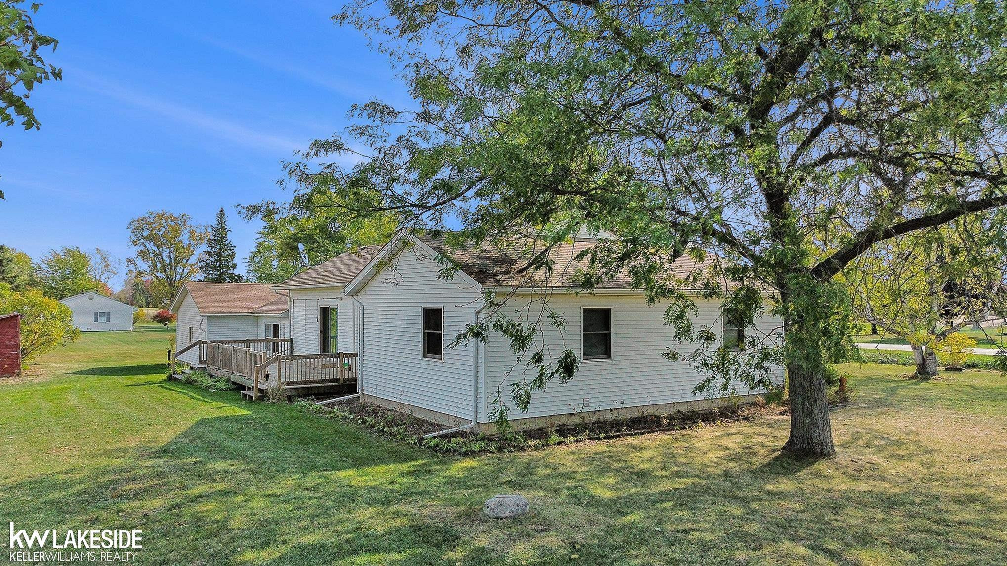 9230 Smiths Creek Road, Wales, MI — Photo 28