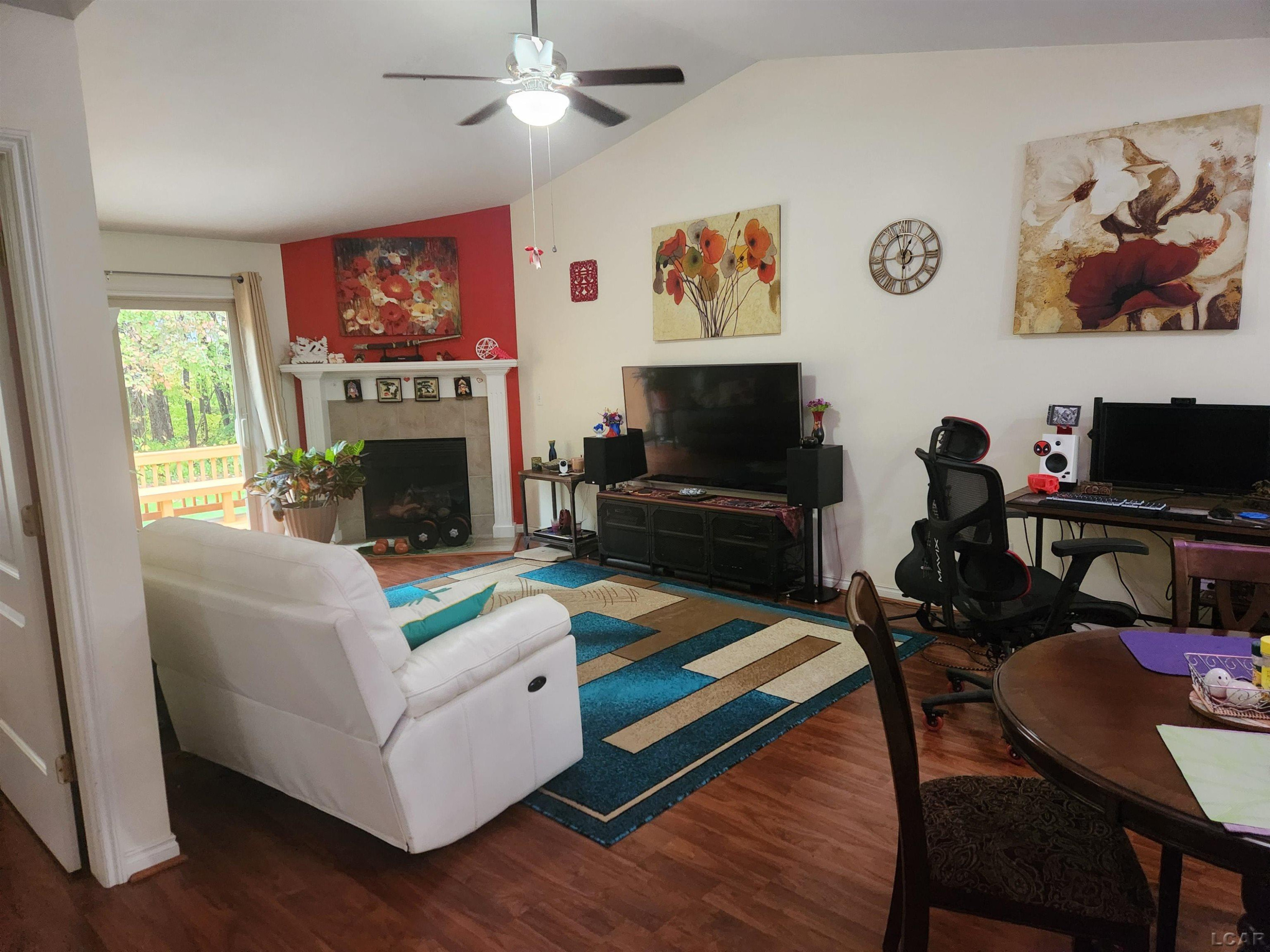 37559 N Dianne, New Boston, MI 48164 — Photo 15
