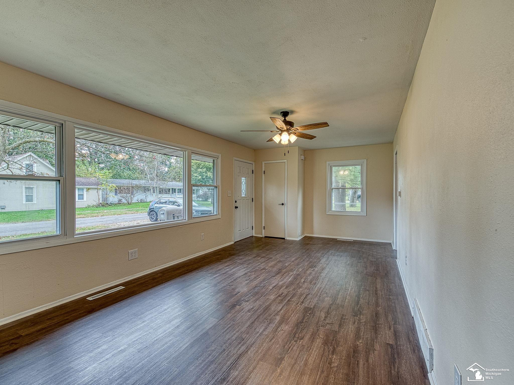514 Worth, Blissfield, MI 49228 — Photo 4