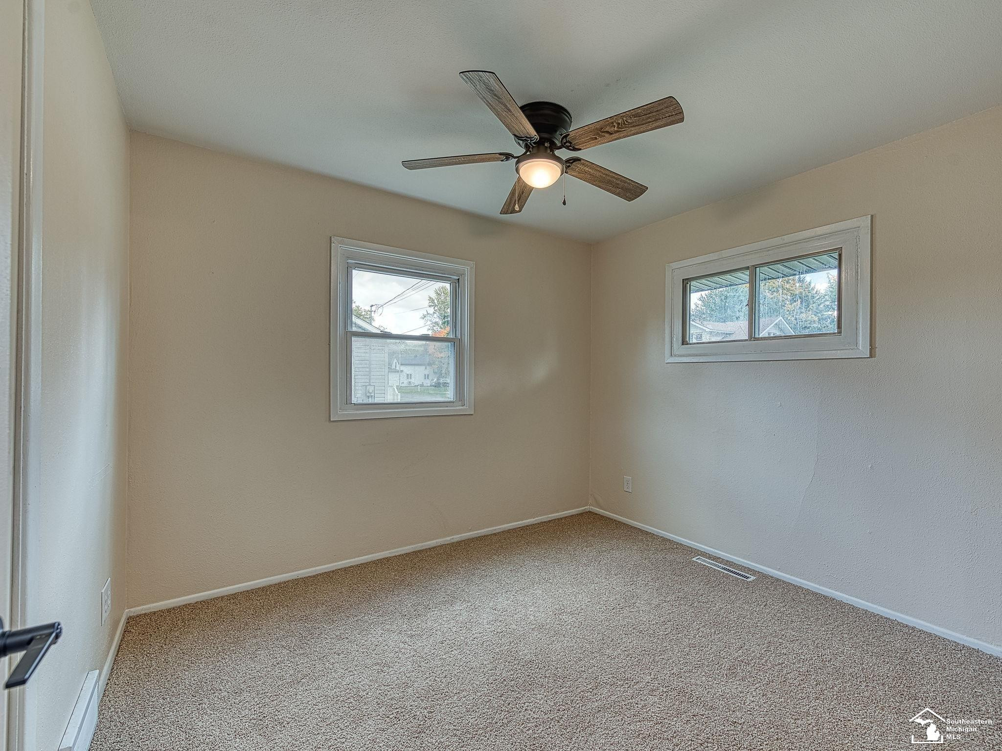 514 Worth, Blissfield, MI 49228 — Photo 12