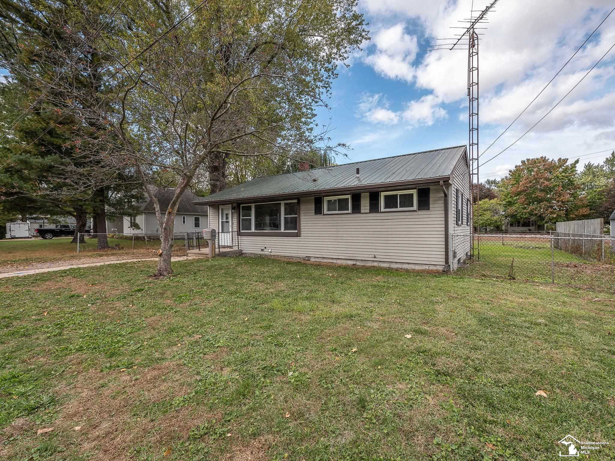 514 Worth, Blissfield, MI 49228 — Photo 19