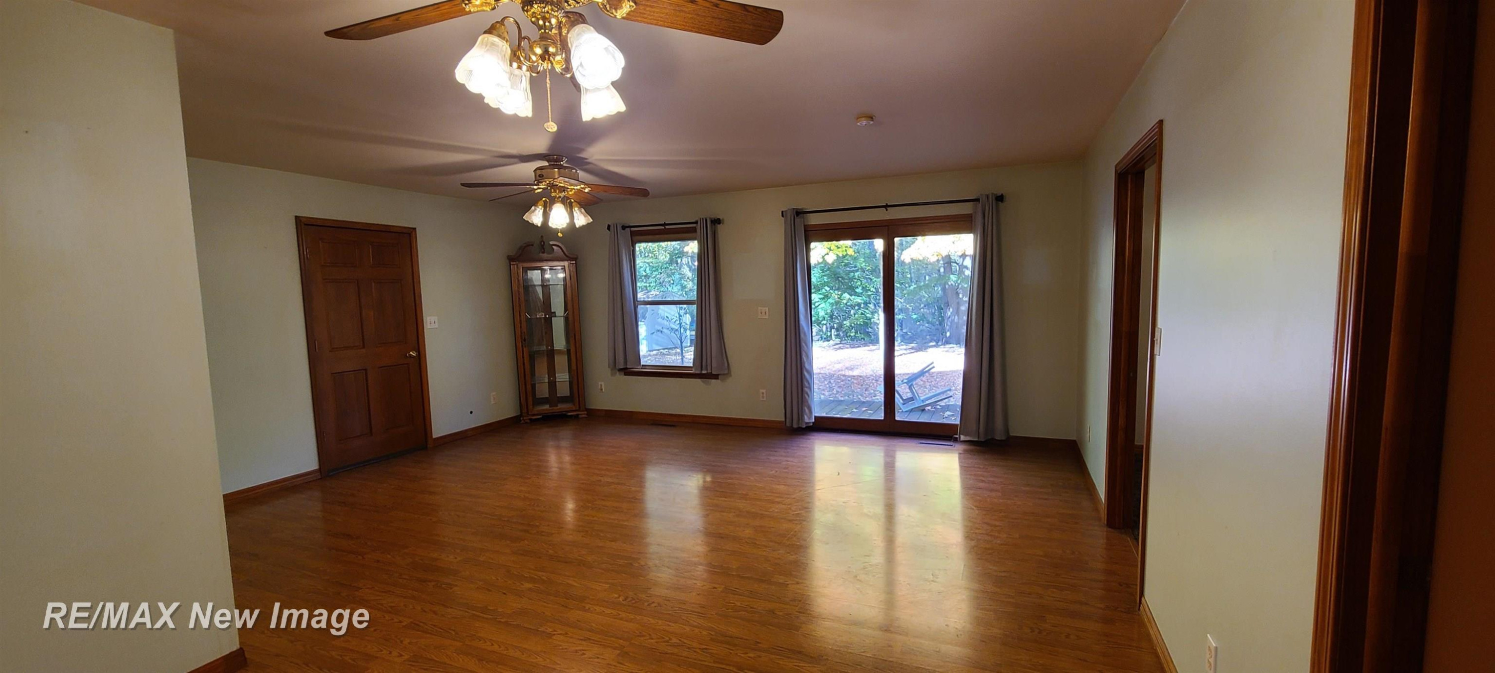 840 W Belle Avenue, Saint Charles, MI 48655 — Photo 5
