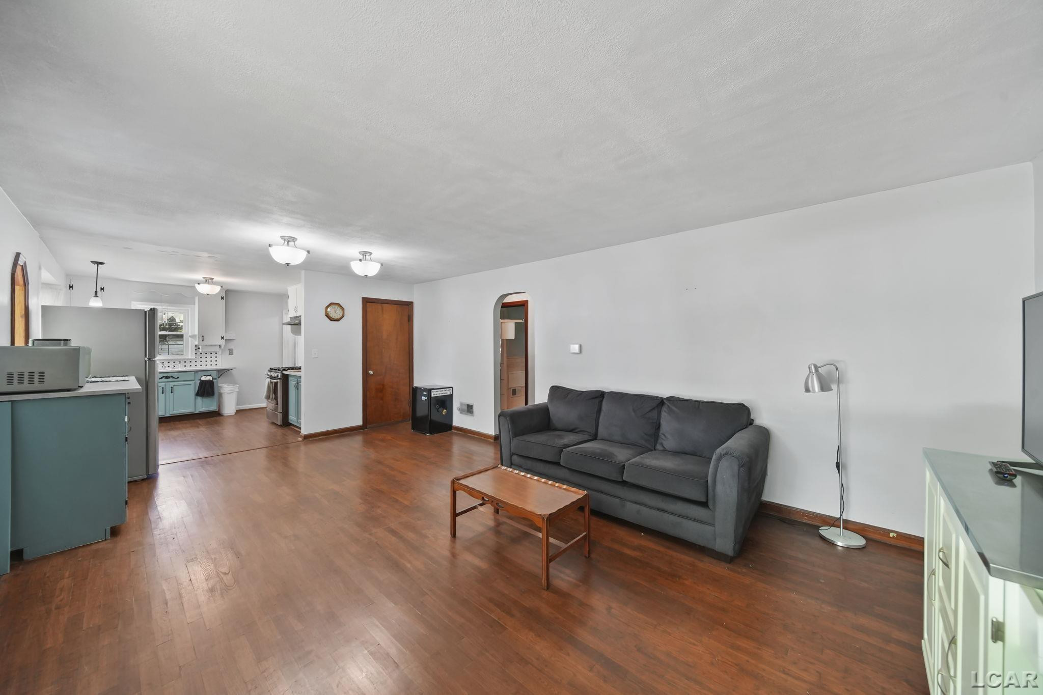 9859 Stoddard, Adrian, MI 49221 — Photo 7