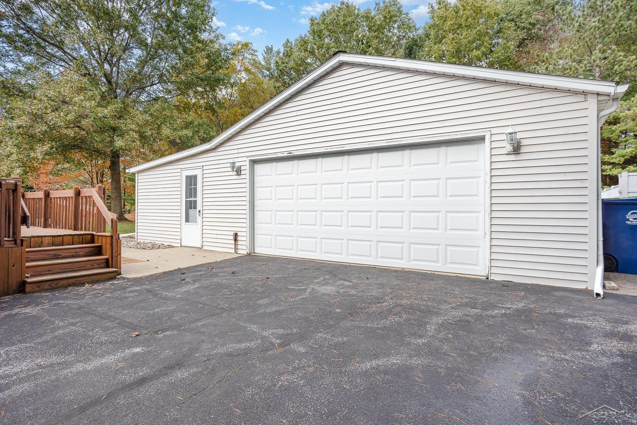 11692 Spencer Road, Saginaw, MI 48609 — Photo 6