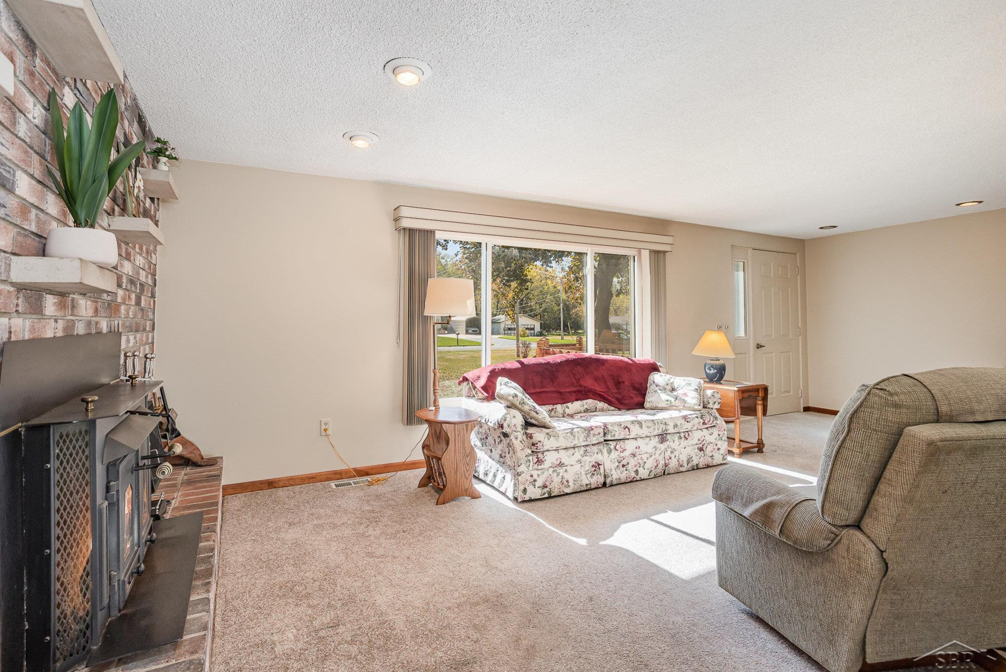 11692 Spencer Road, Saginaw, MI 48609 — Photo 10