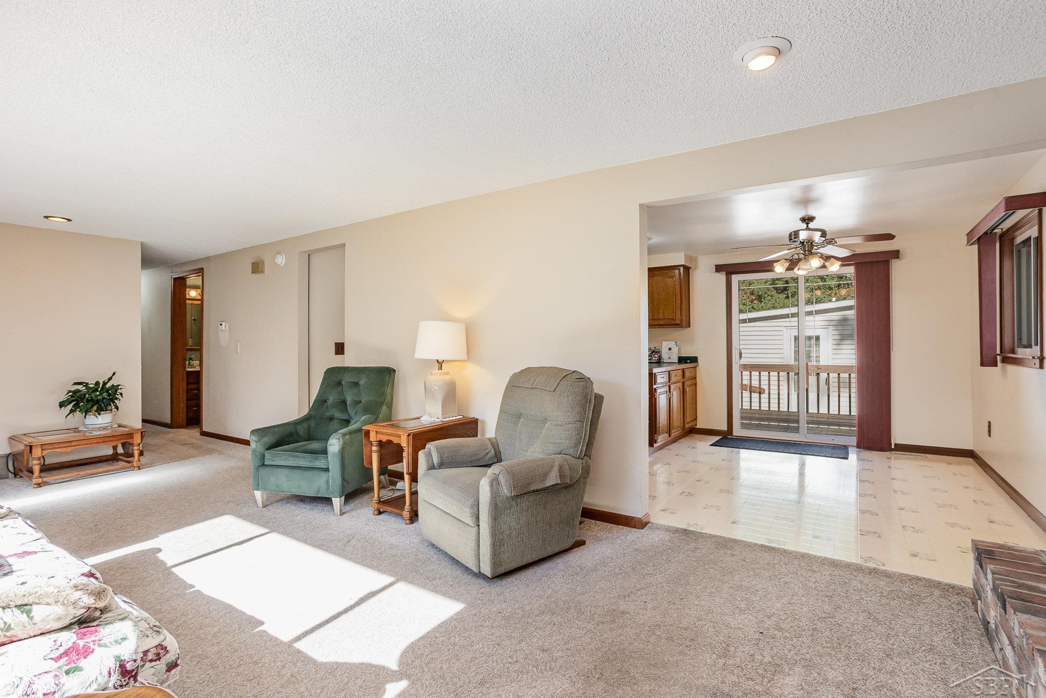 11692 Spencer Road, Saginaw, MI 48609 — Photo 11