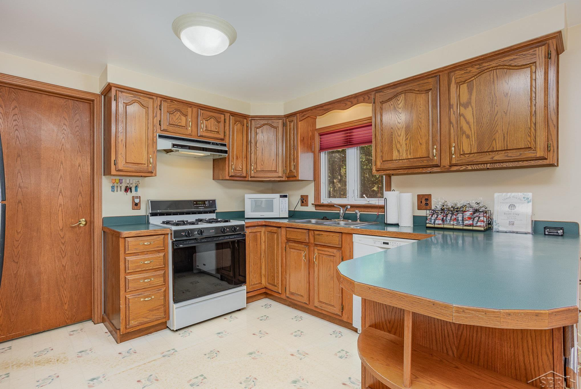 11692 Spencer Road, Saginaw, MI 48609 — Photo 12