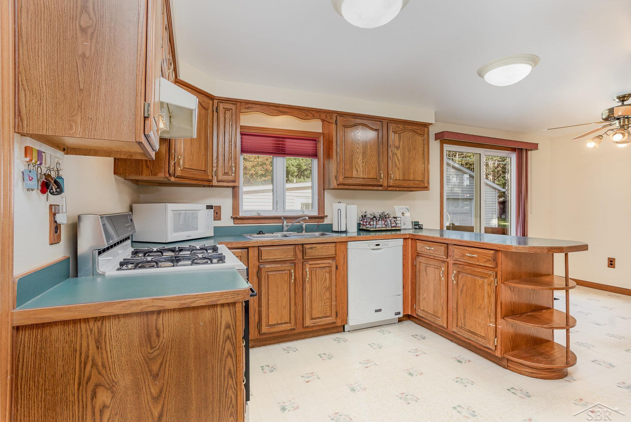 11692 Spencer Road, Saginaw, MI 48609 — Photo 14