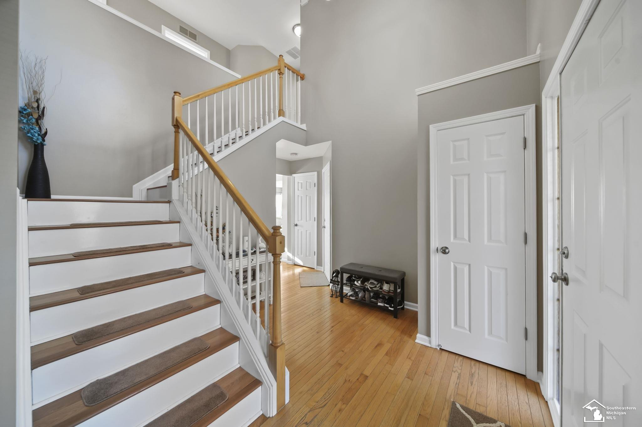 7044 Berwick, Ypsilanti, MI 48197 — Photo 10