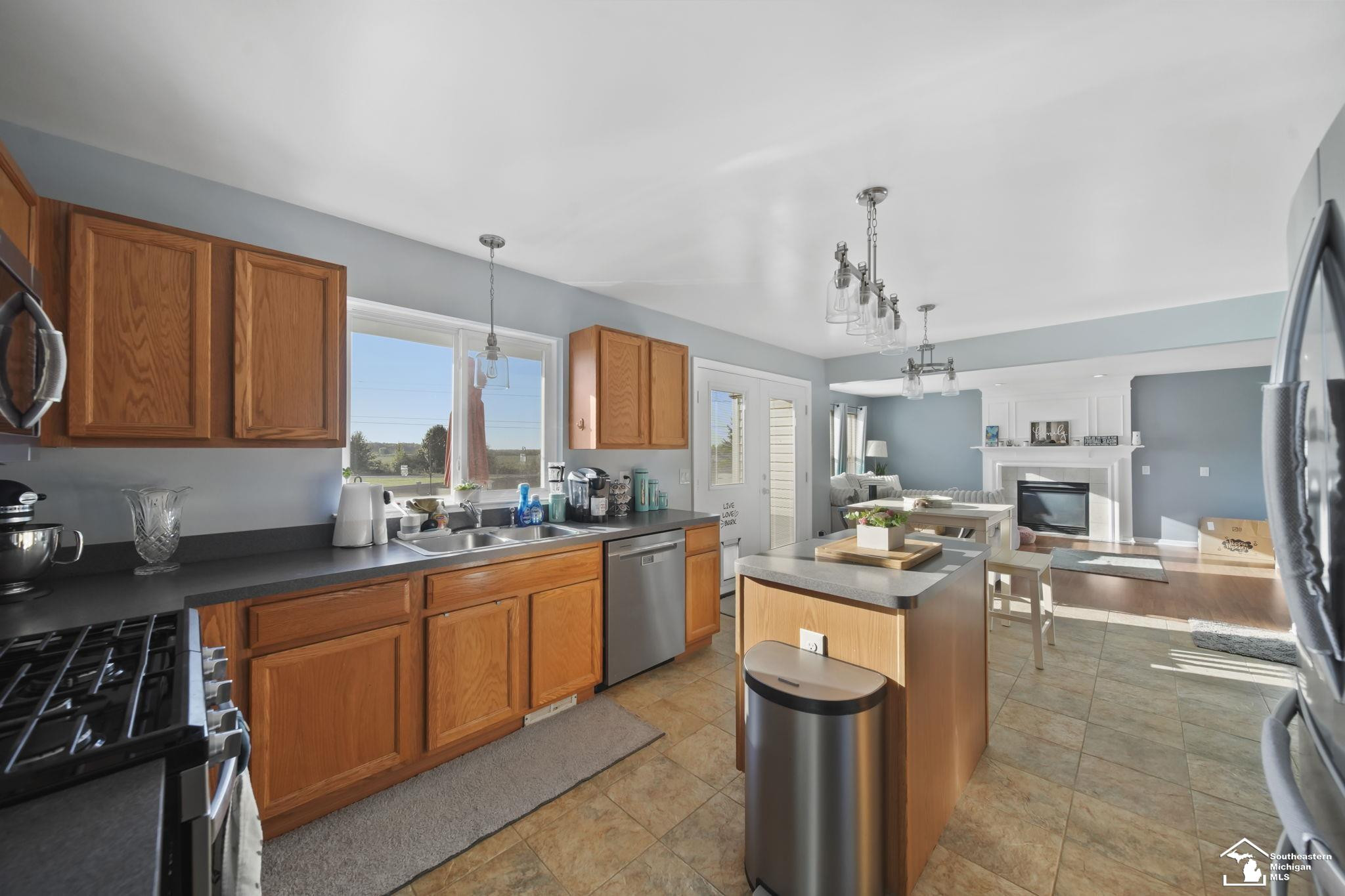 7044 Berwick, Ypsilanti, MI 48197 — Photo 14