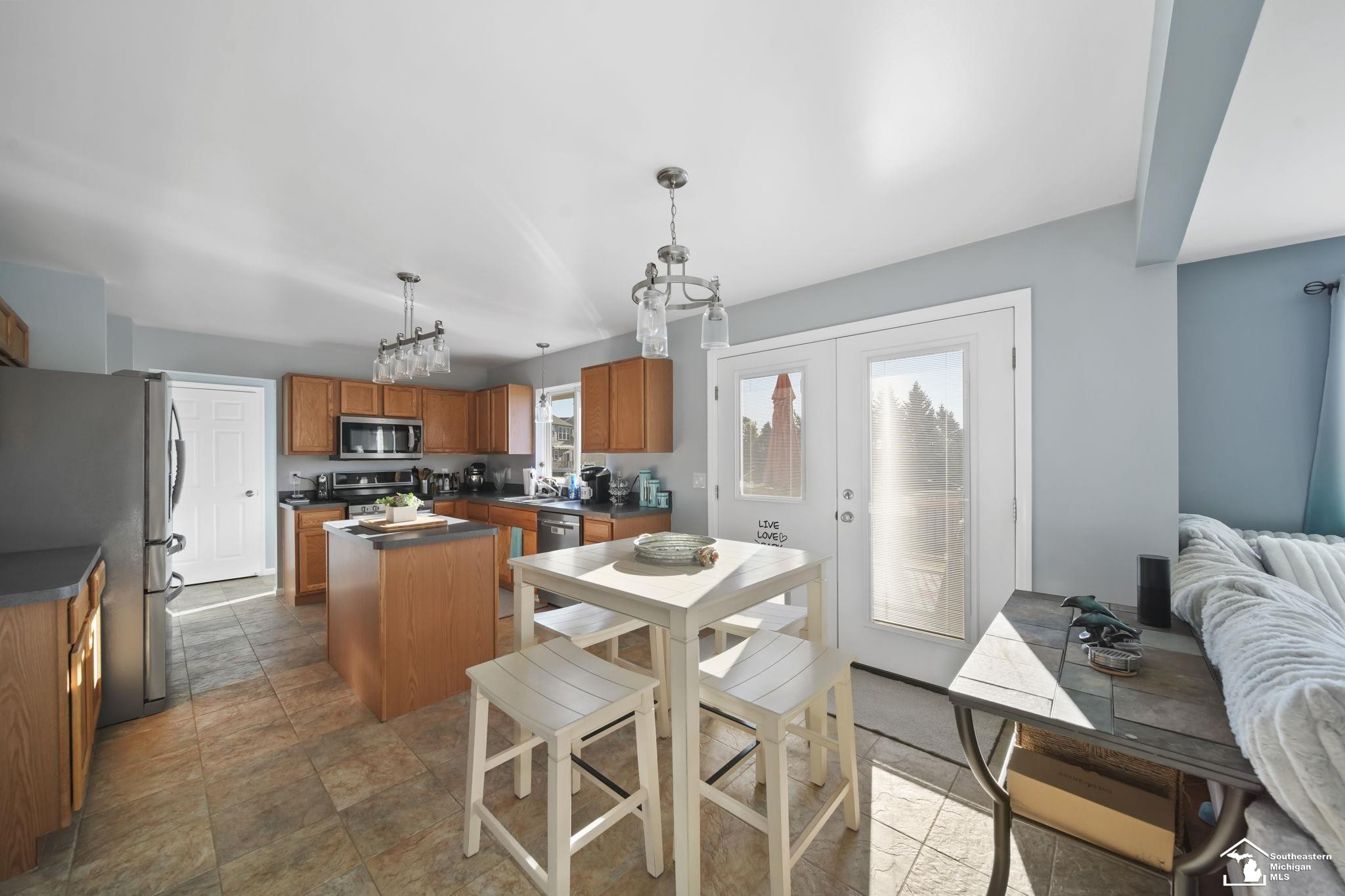 7044 Berwick, Ypsilanti, MI 48197 — Photo 16