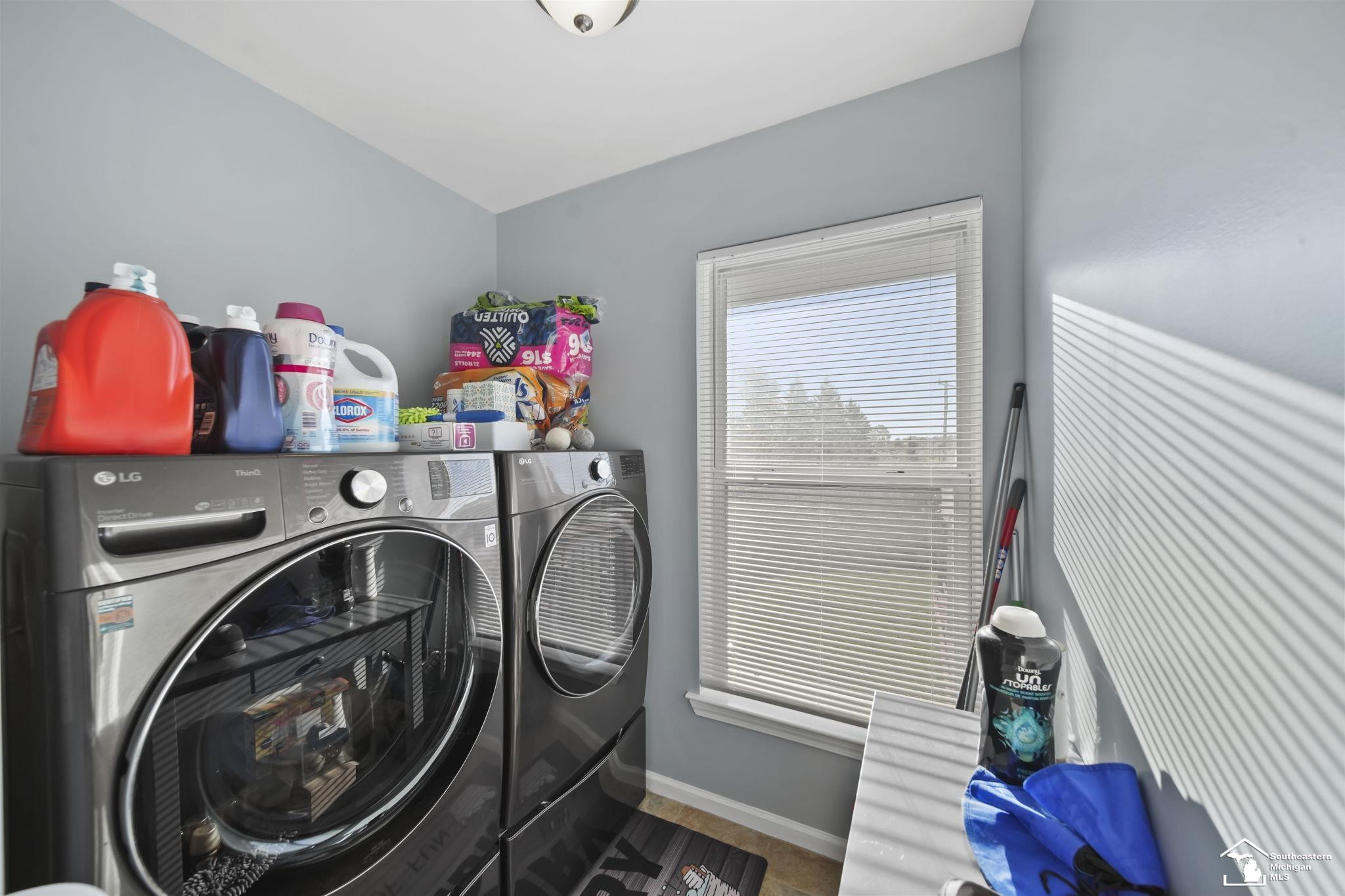7044 Berwick, Ypsilanti, MI 48197 — Photo 21