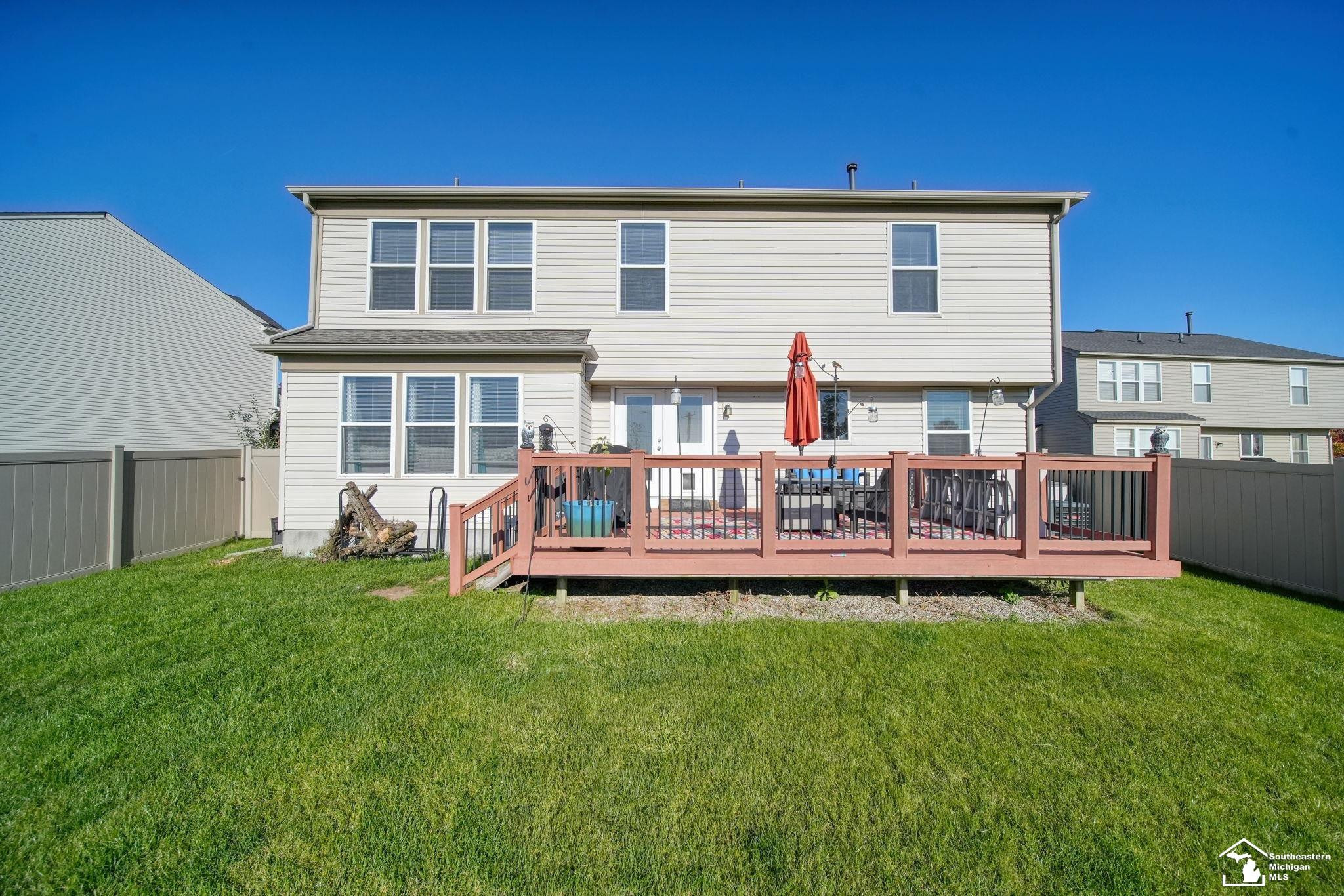 7044 Berwick, Ypsilanti, MI 48197 — Photo 47