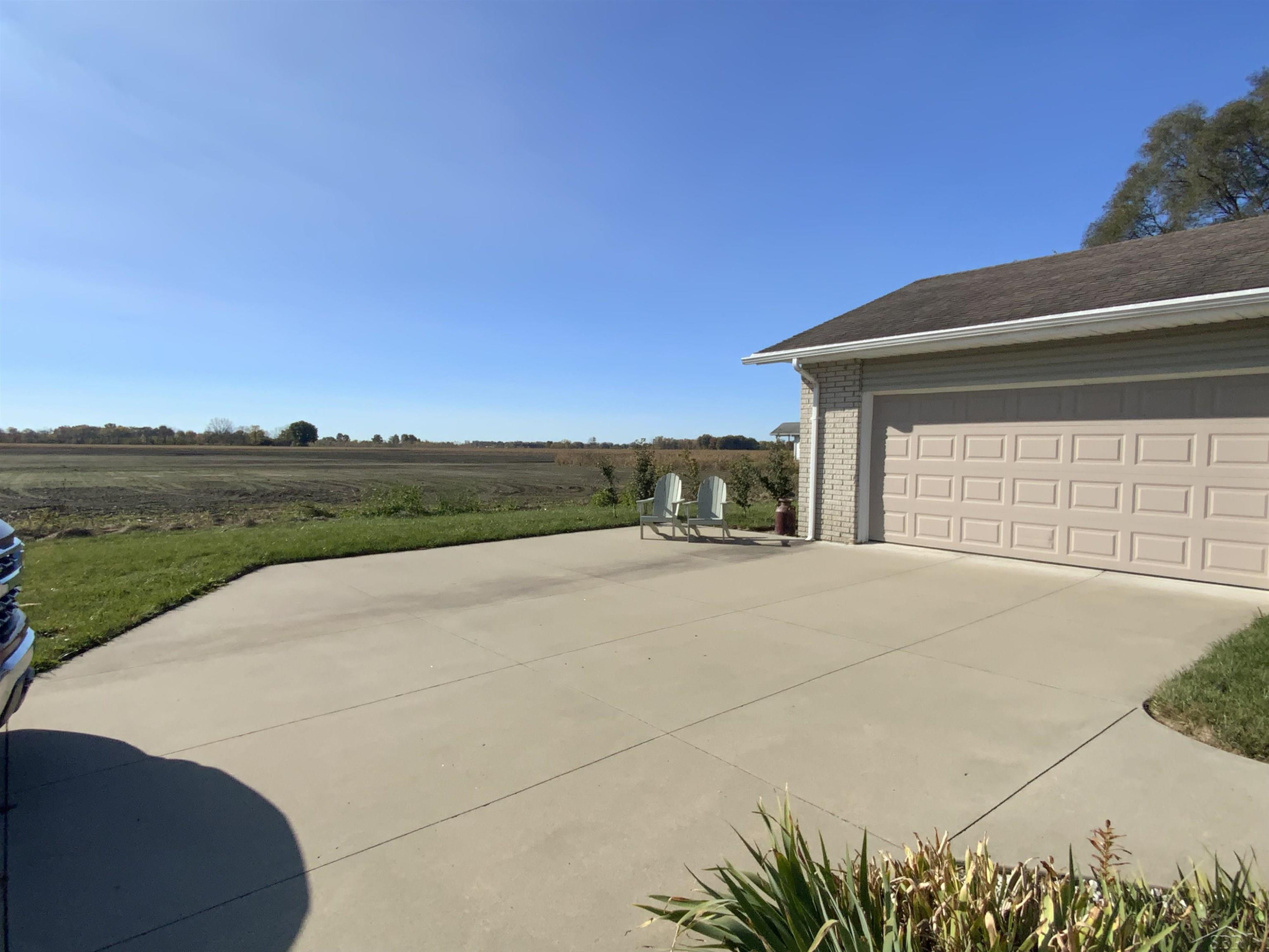 4176 Amelia Street, Saginaw, MI 48601 — Photo 2