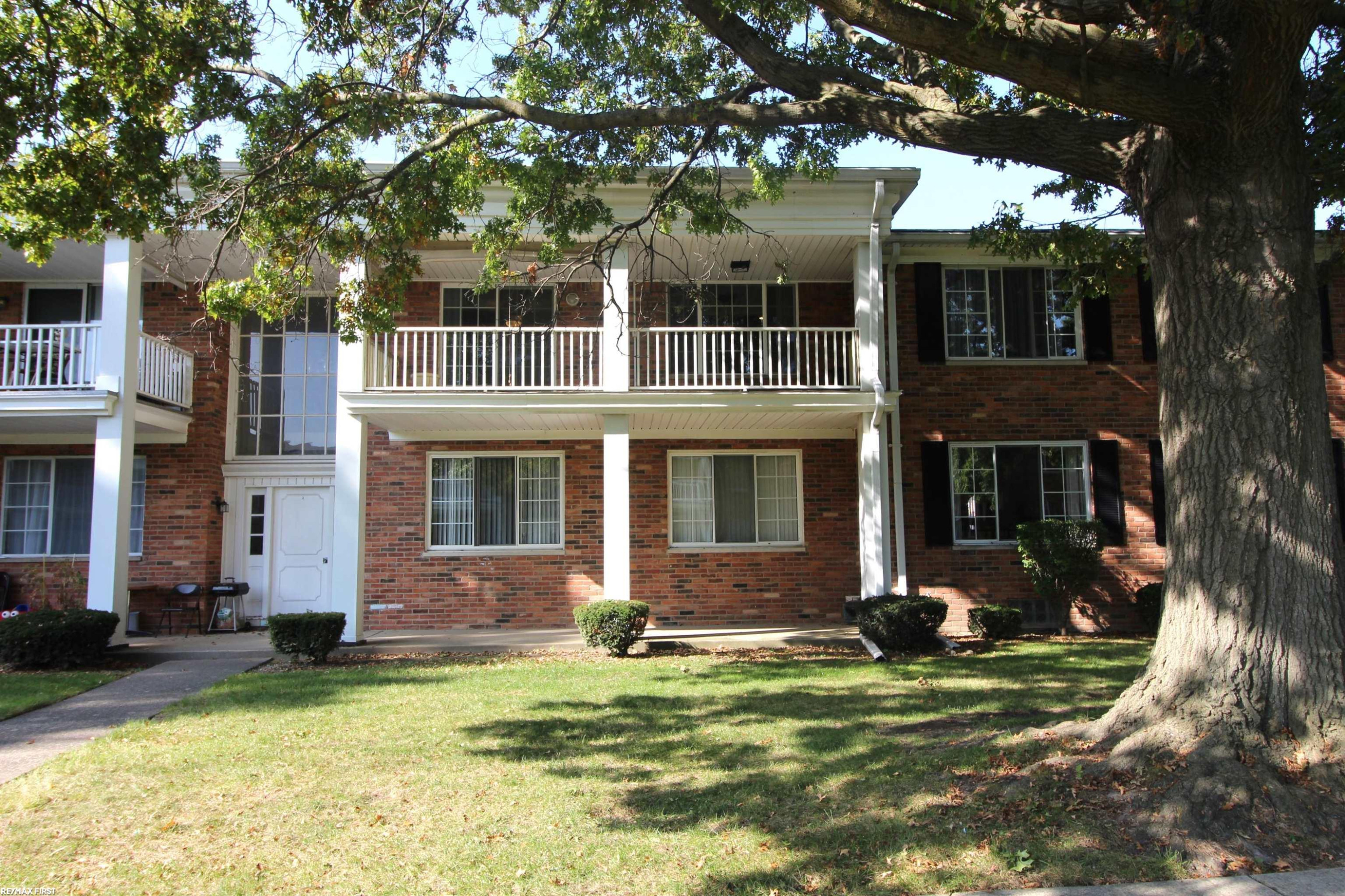 29306 Hoover Road, Warren, MI 48093 — front exterior