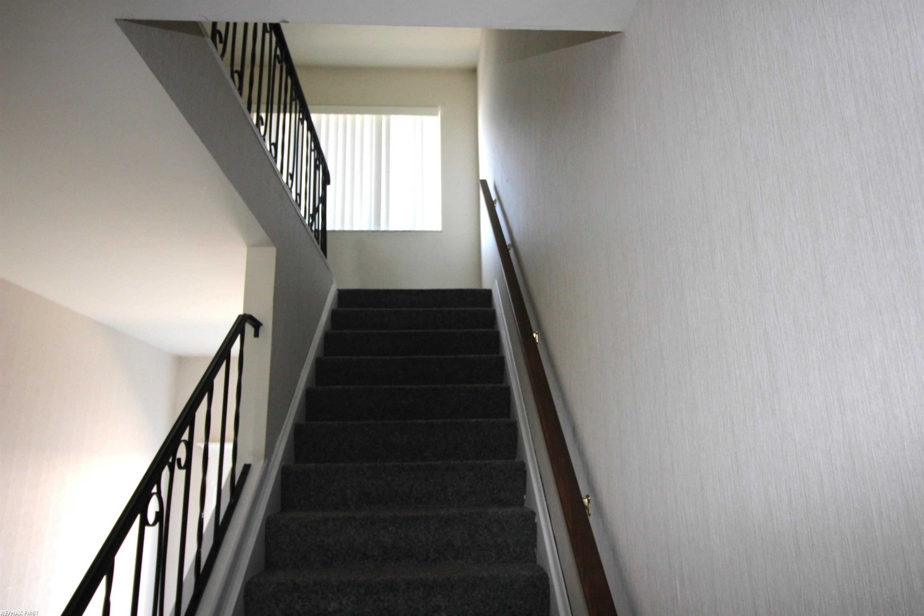 29306 Hoover Road, Warren, MI 48093 — Photo 3
