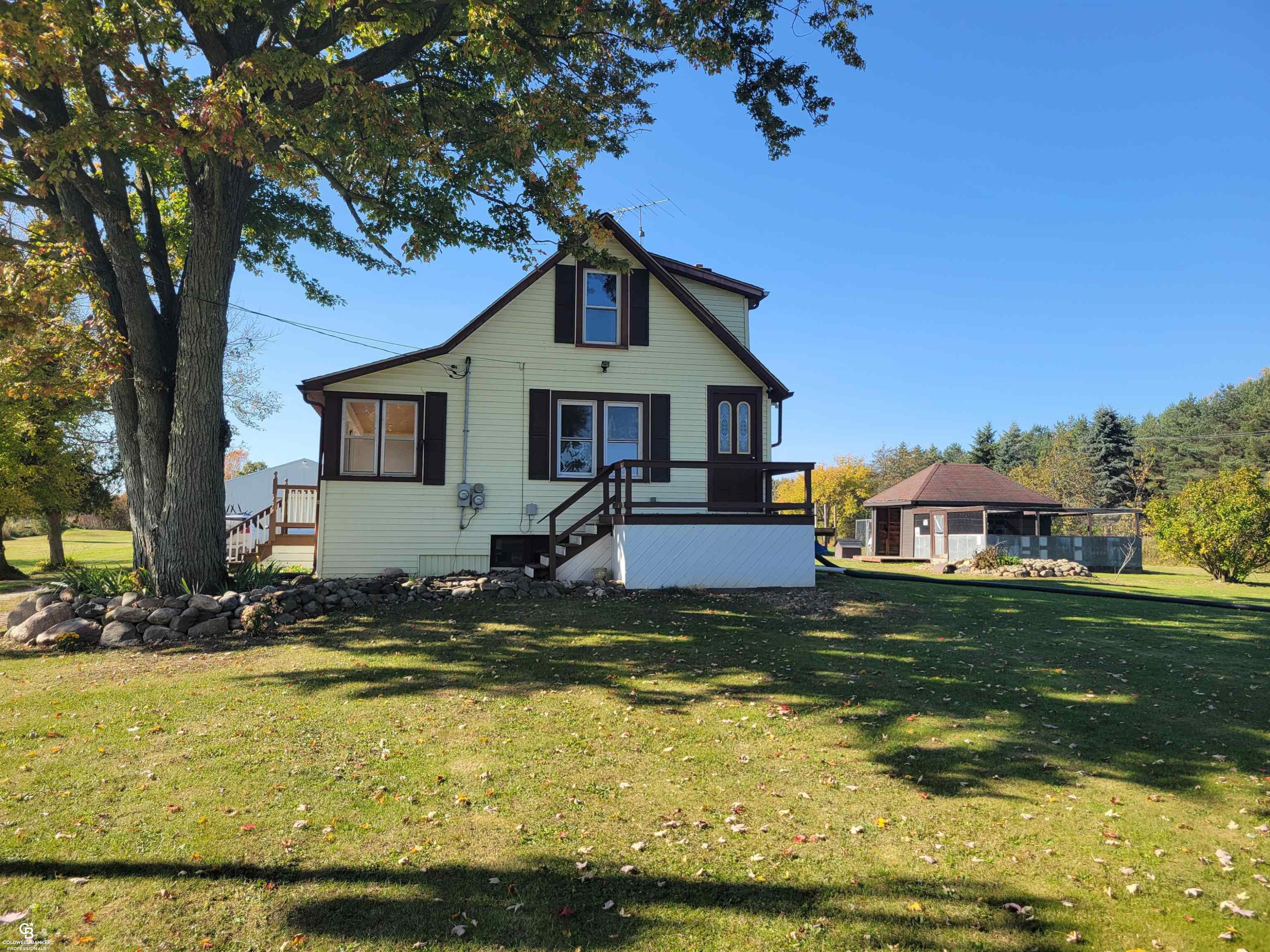 8191 Duquette Road, Yale, MI 48097 — front exterior