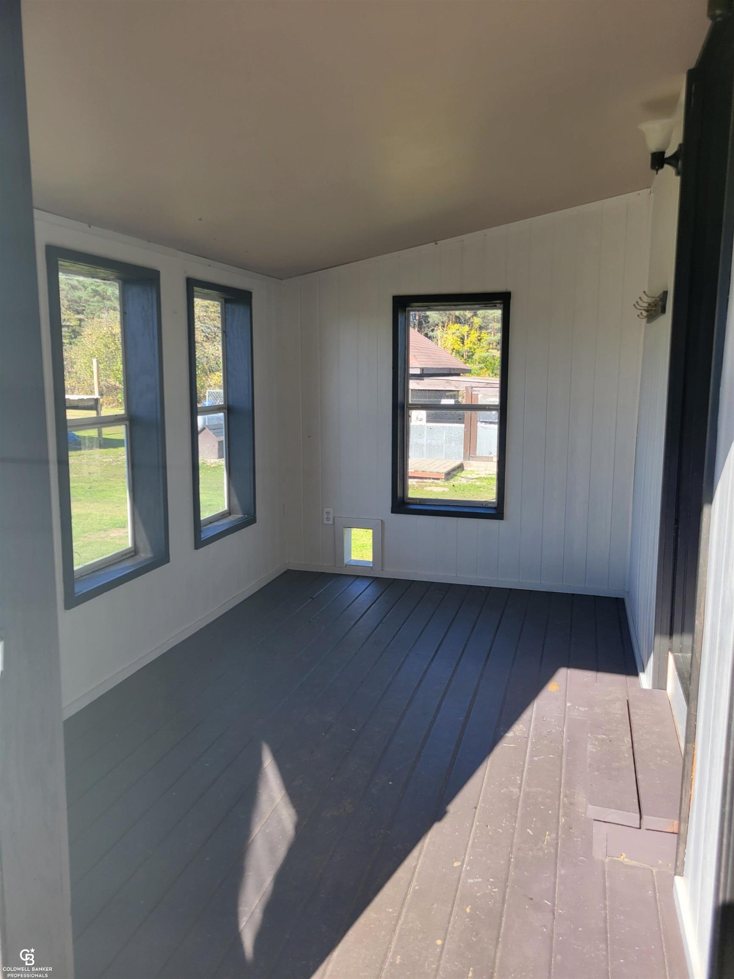 8191 Duquette Road, Yale, MI 48097 — Photo 7