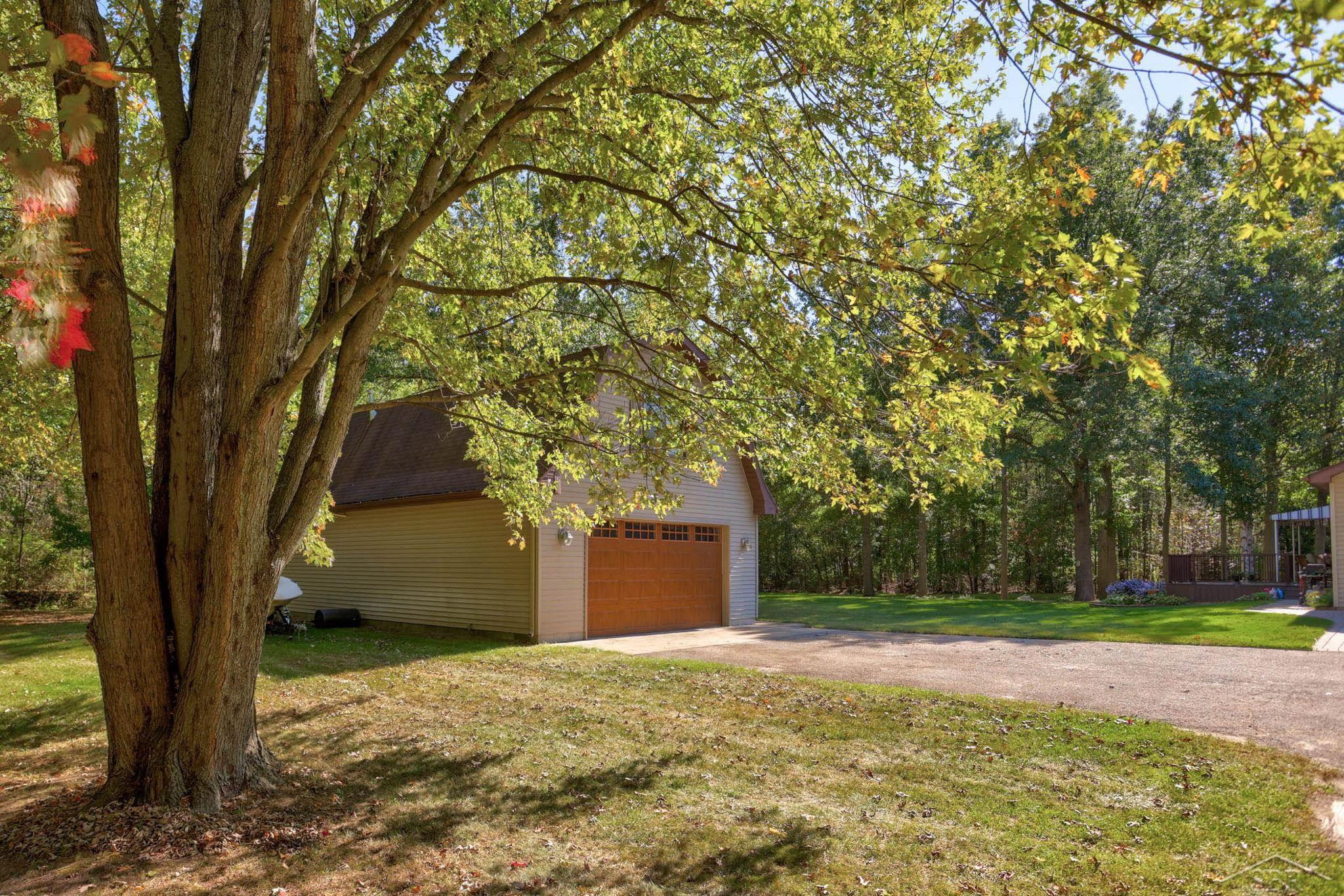 2705 S Fordney Road, Hemlock, MI 48626 — Photo 51