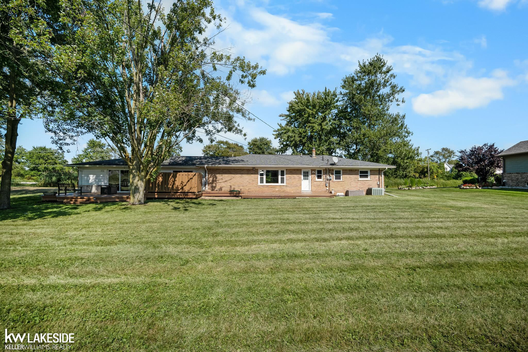 62627 Indian Trail Street, MI — Photo 33