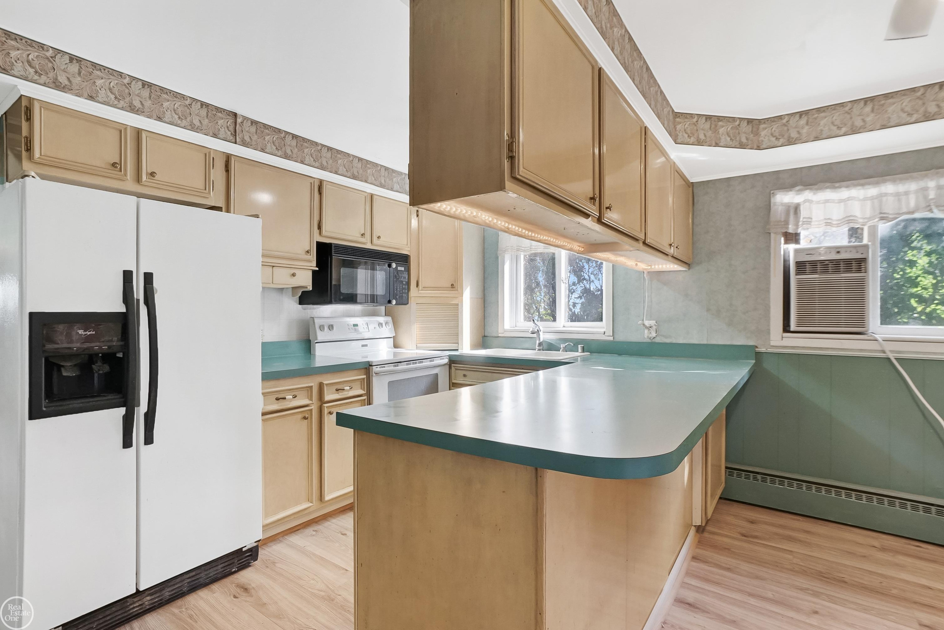 8540 River Road, MI — Photo 5