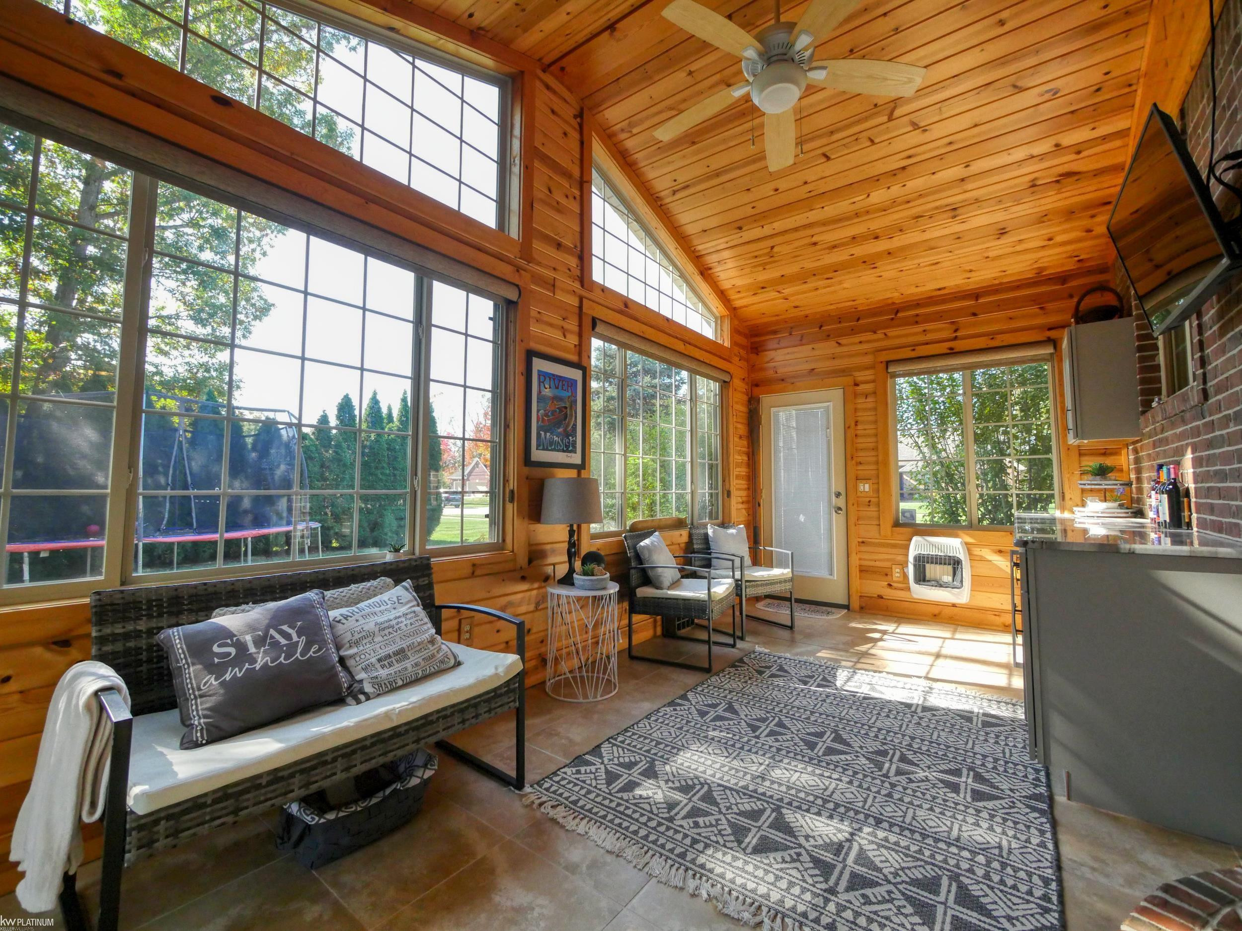 3405 Round Tree Street, MI — Photo 20