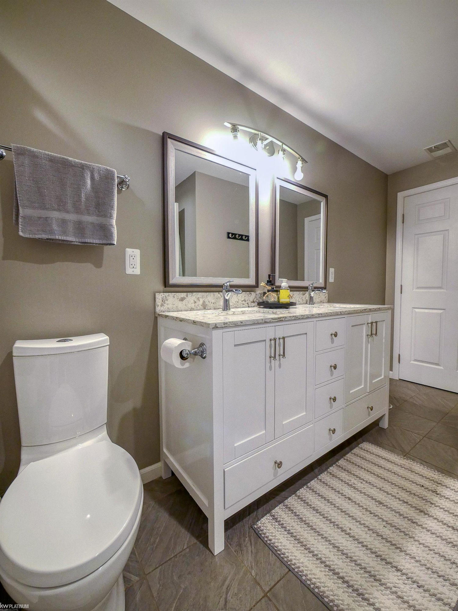 3405 Round Tree Street, MI — Photo 26