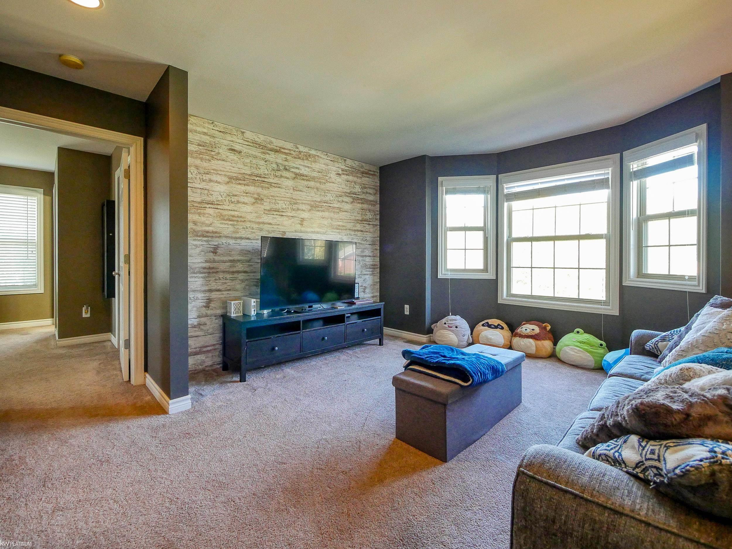 3405 Round Tree Street, MI — Photo 36
