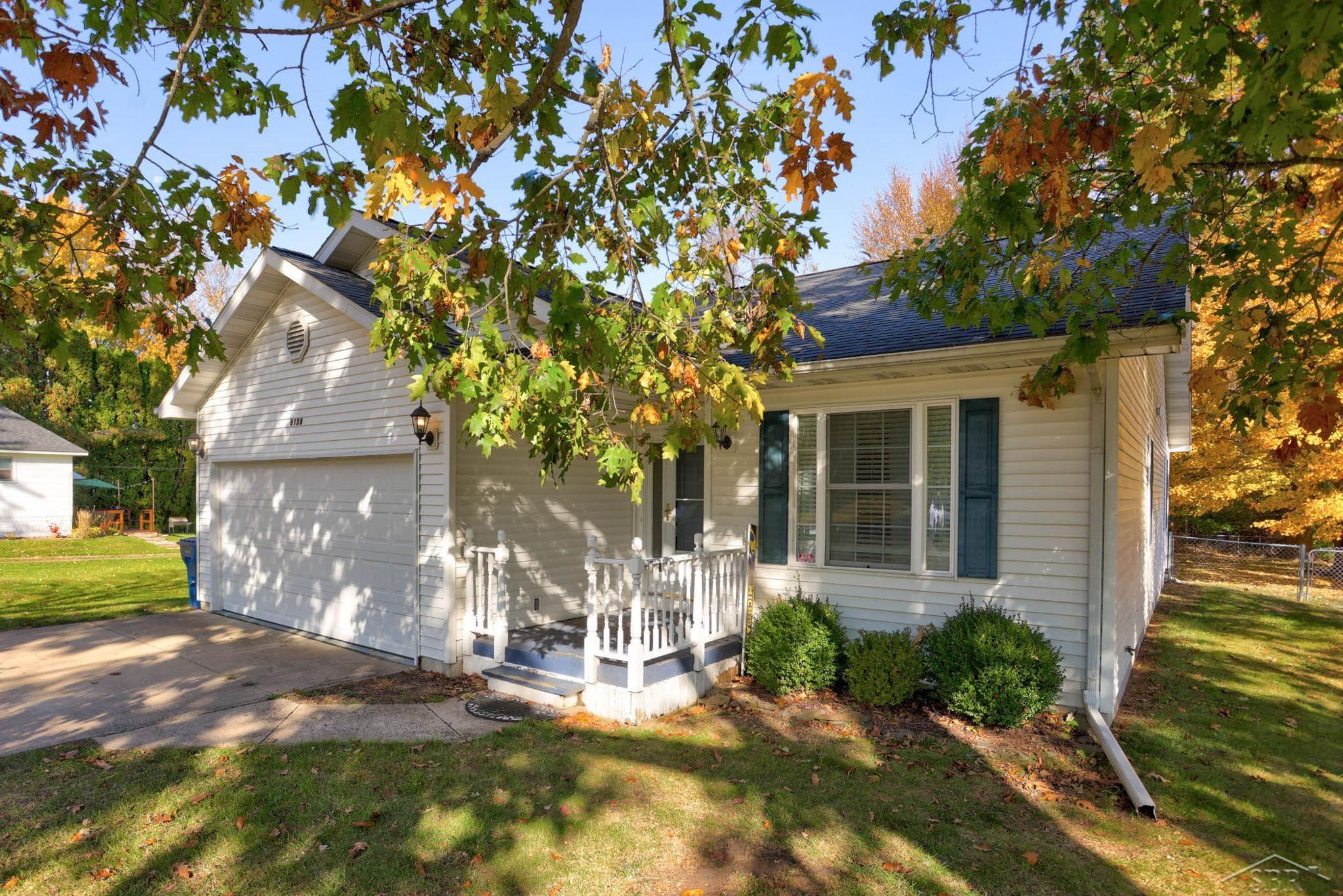 6138 Trinklein Road, Saginaw, MI 48609 — front exterior