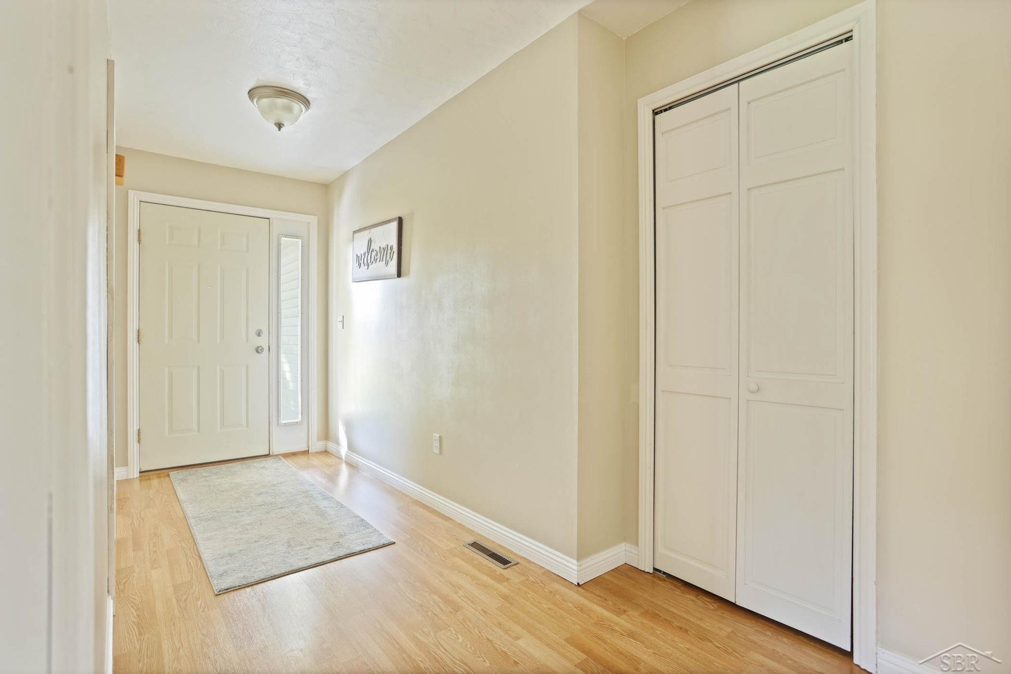 6138 Trinklein Road, Saginaw, MI 48609 — Photo 5