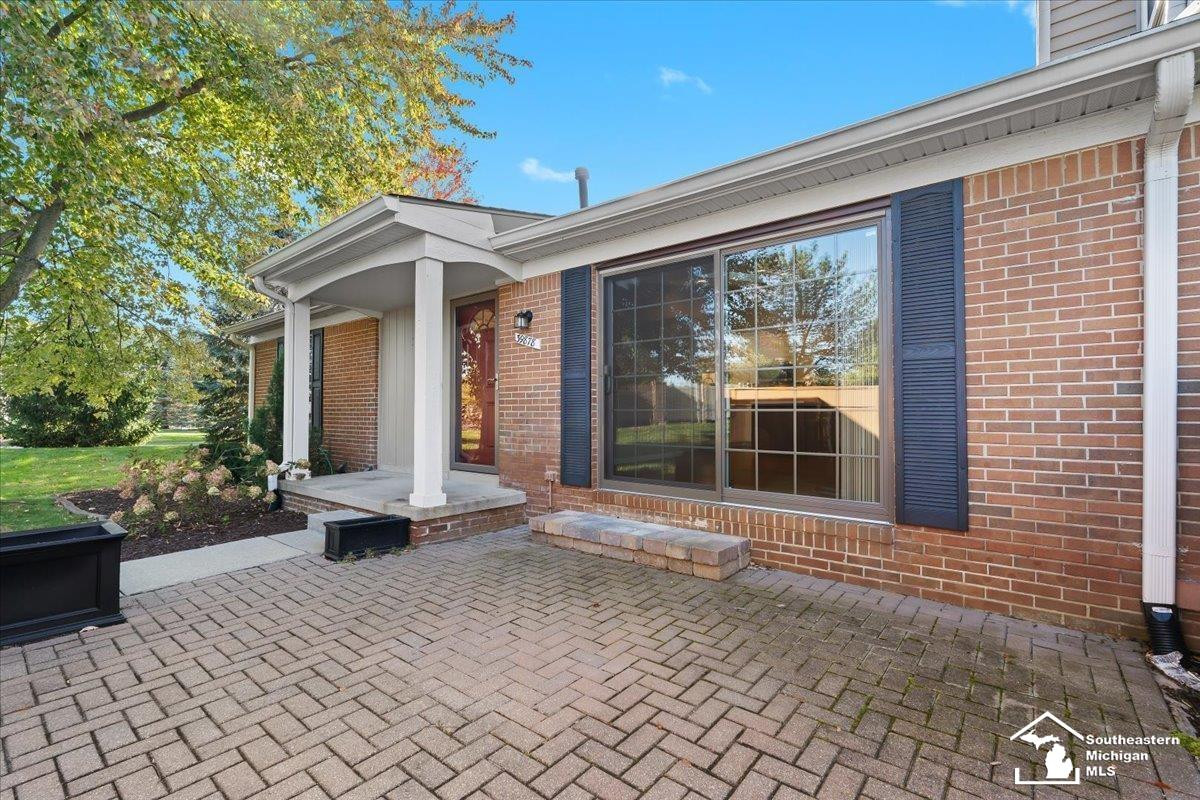 39878 Crosswinds Street, Novi, MI 48375 — Photo 4