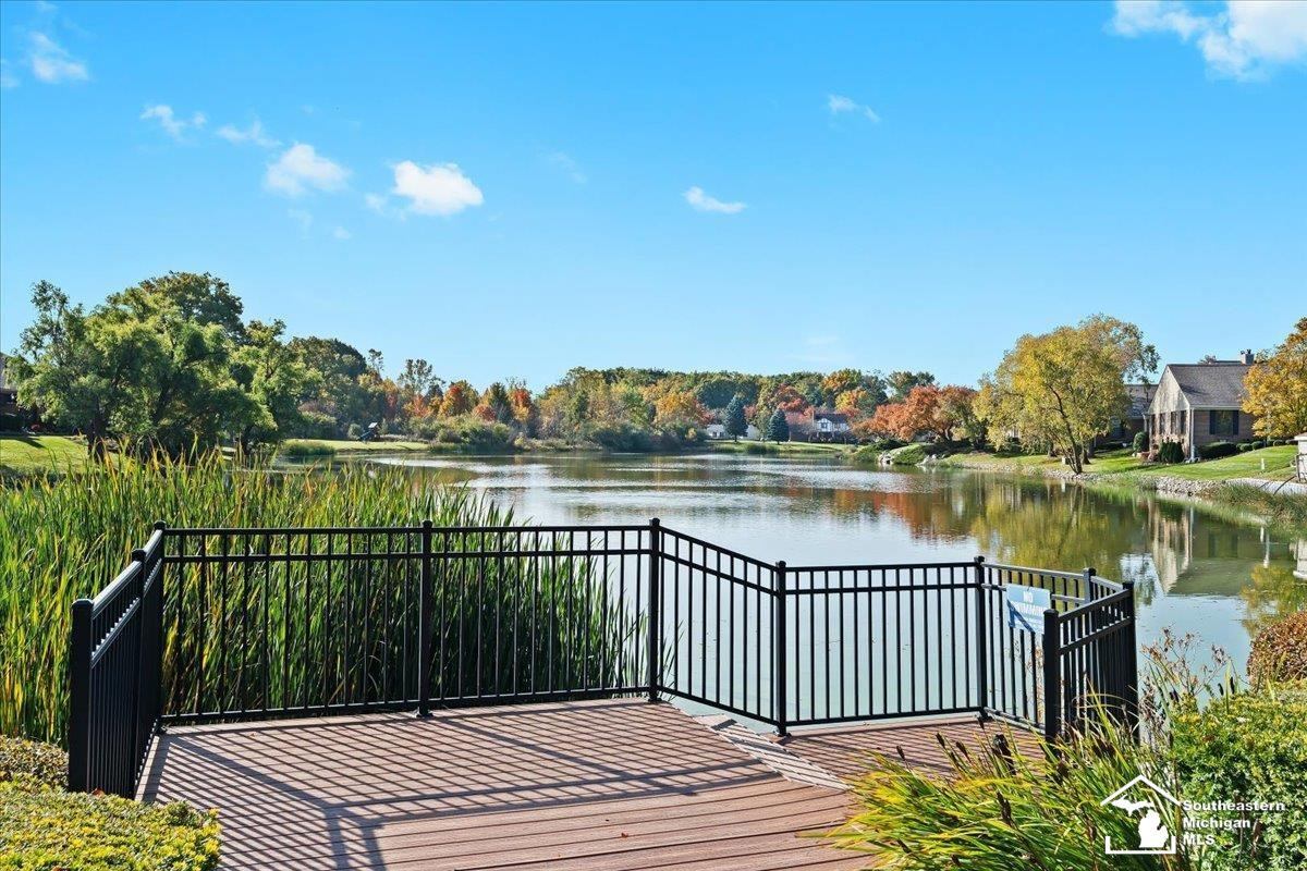 39878 Crosswinds Street, Novi, MI 48375 — Photo 27