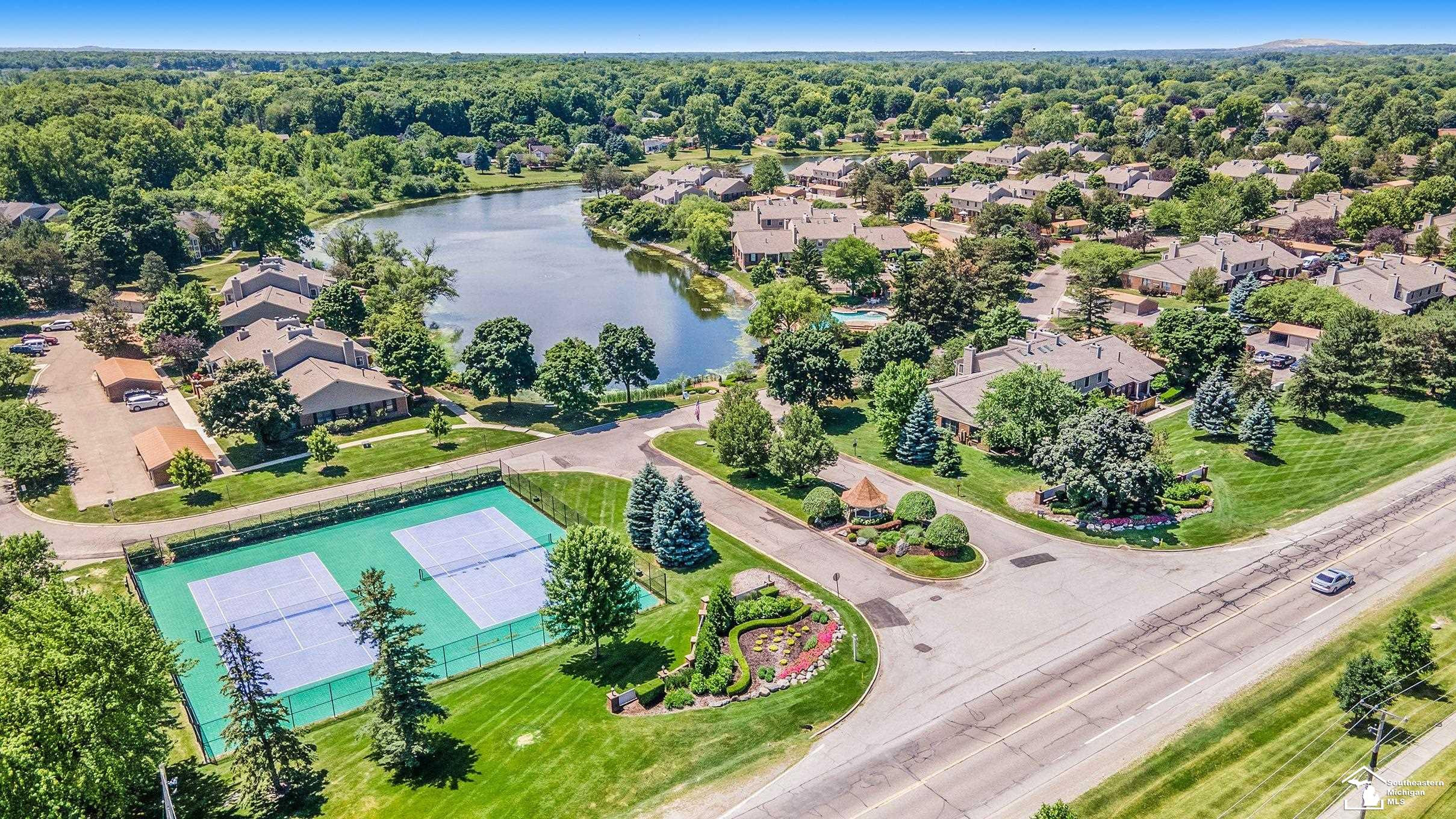 39878 Crosswinds Street, Novi, MI 48375 — Photo 29