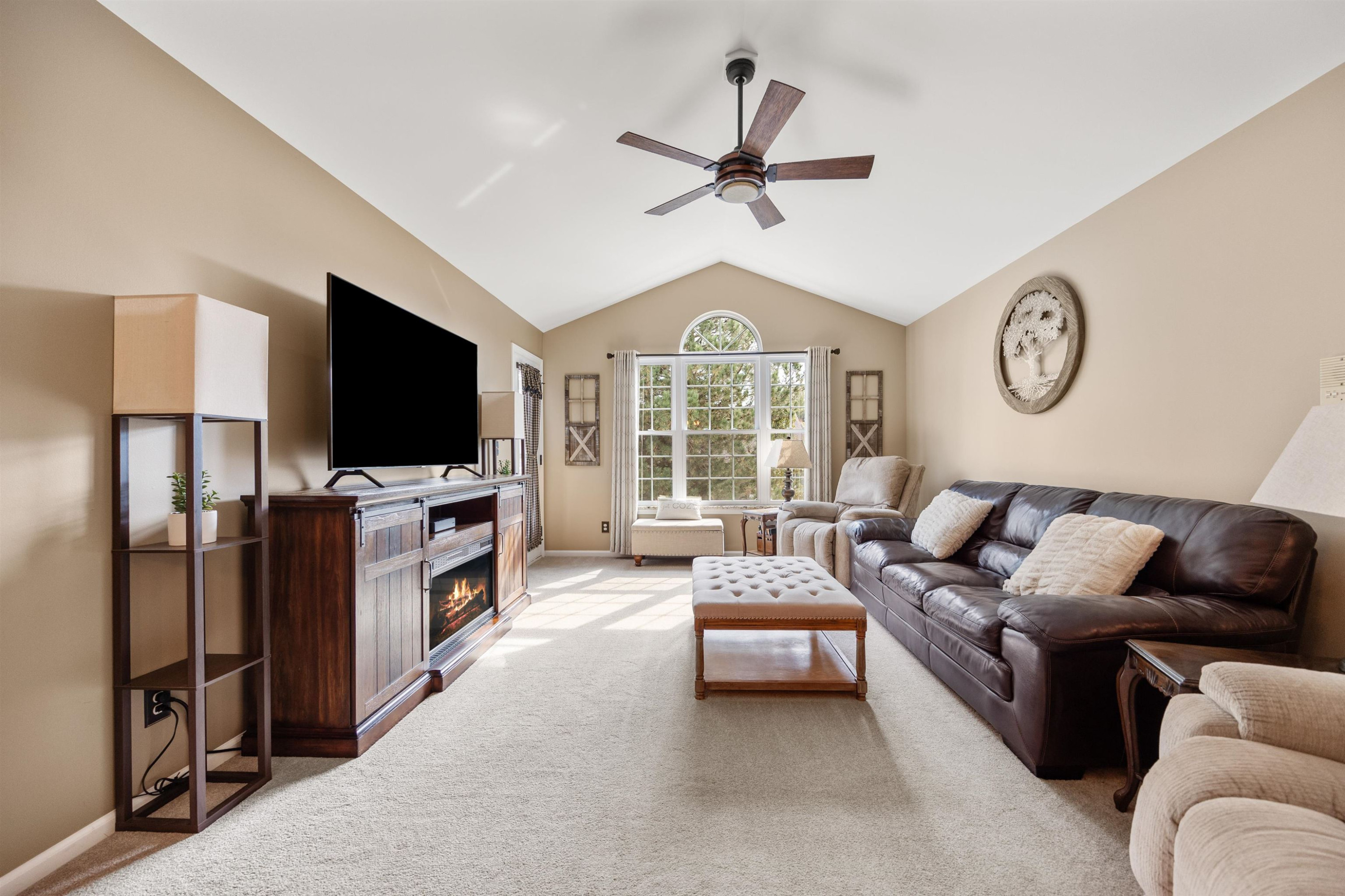 4424 Berkshire Drive, Sterling Heights, MI 48314 — Photo 13