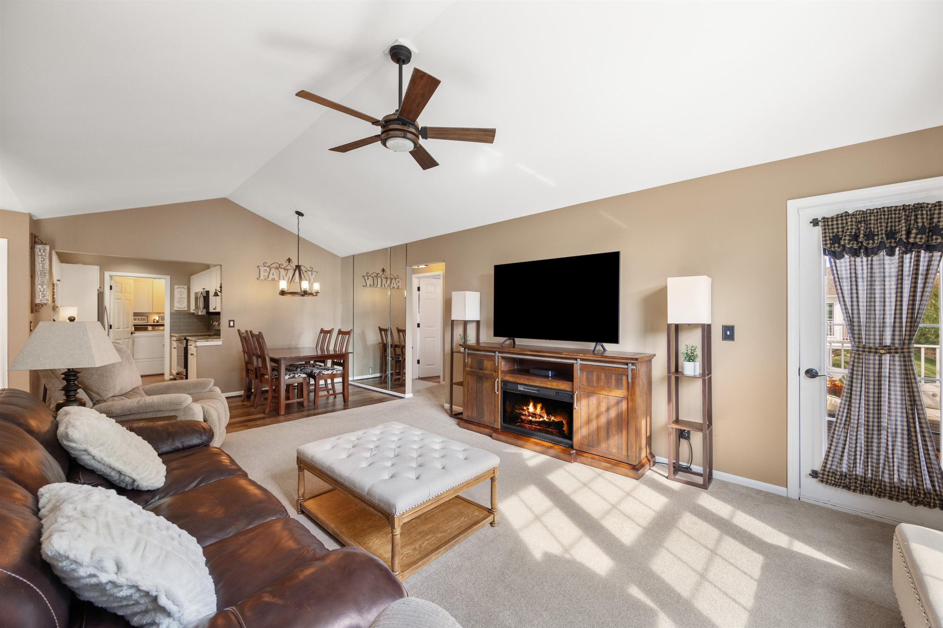 4424 Berkshire Drive, Sterling Heights, MI 48314 — Photo 14