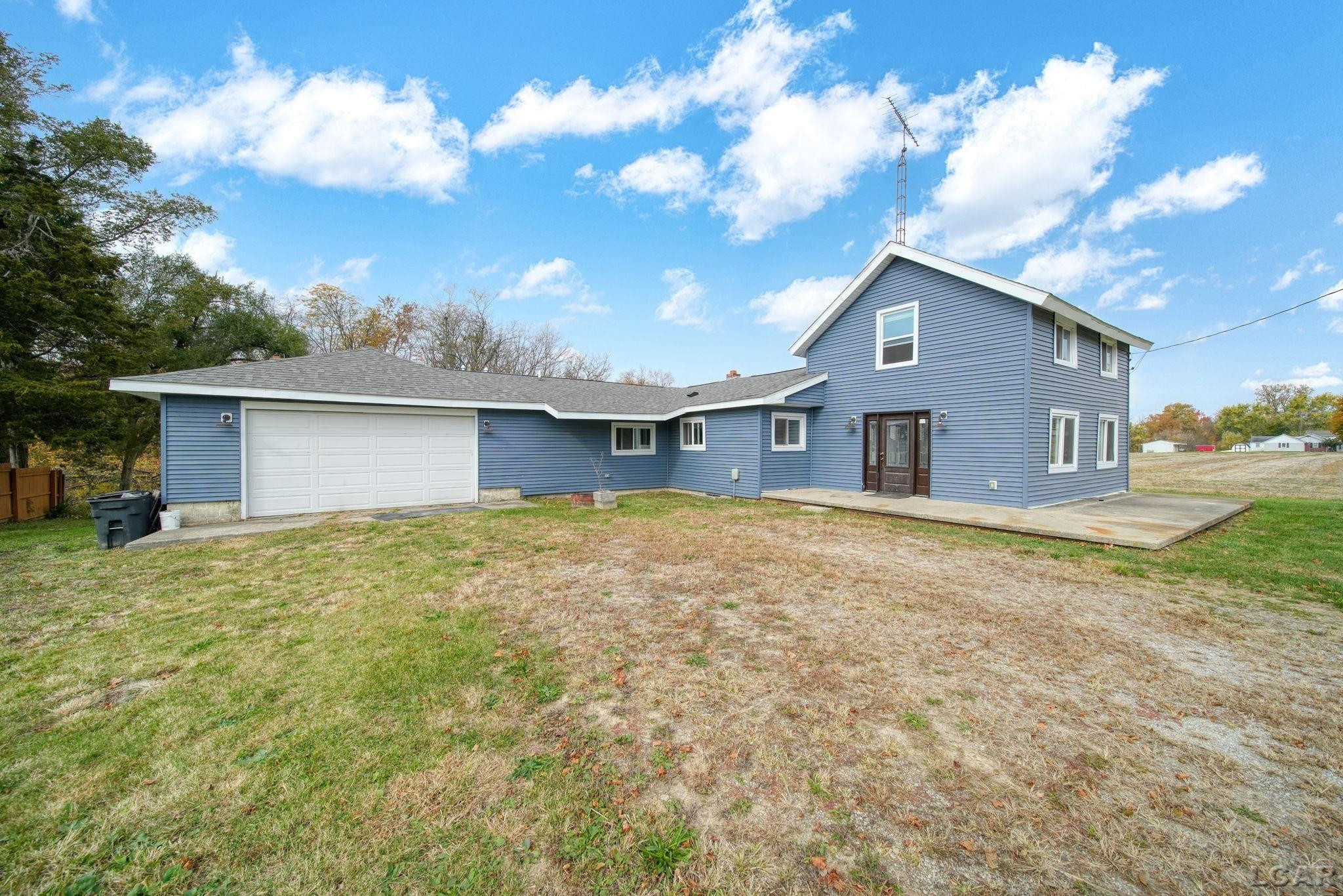 9758 Pence, Blissfield, MI 49228 — front exterior