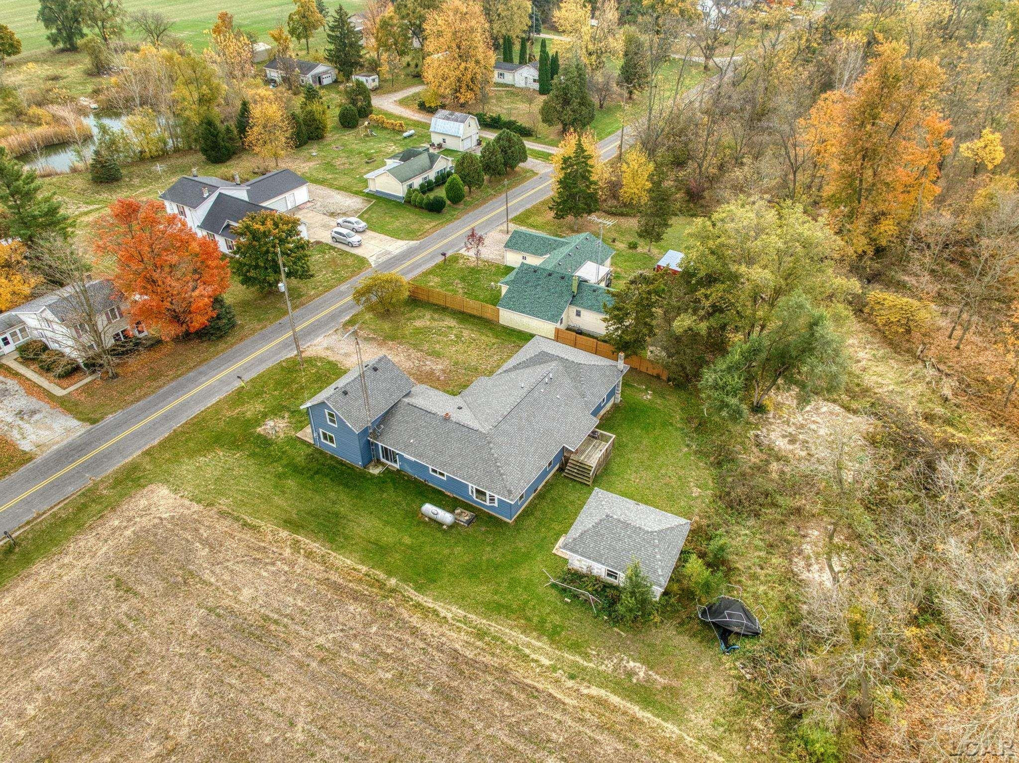 9758 Pence, Blissfield, MI 49228 — Photo 37