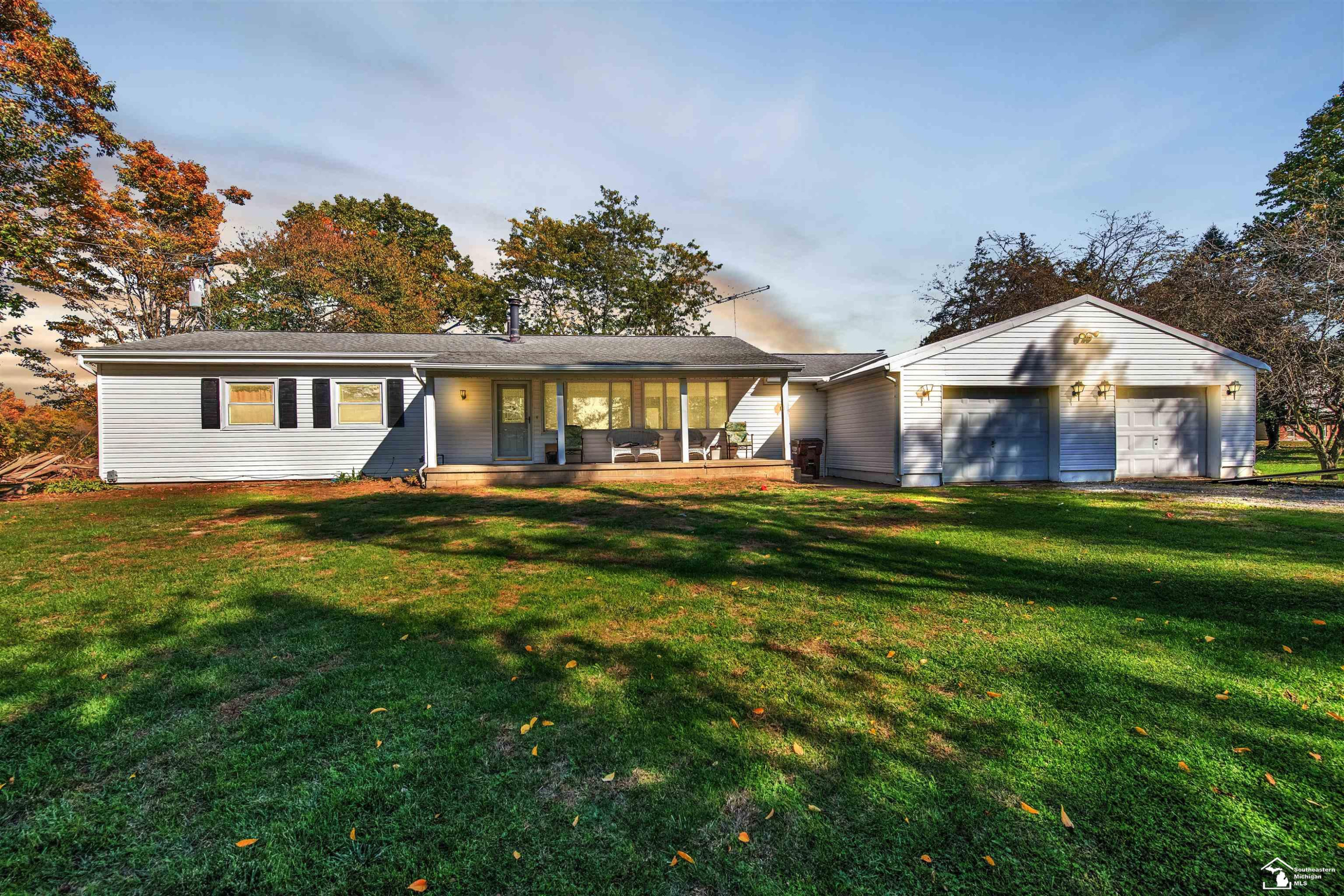 11936 Bunce, Milan, MI 48160 — front exterior