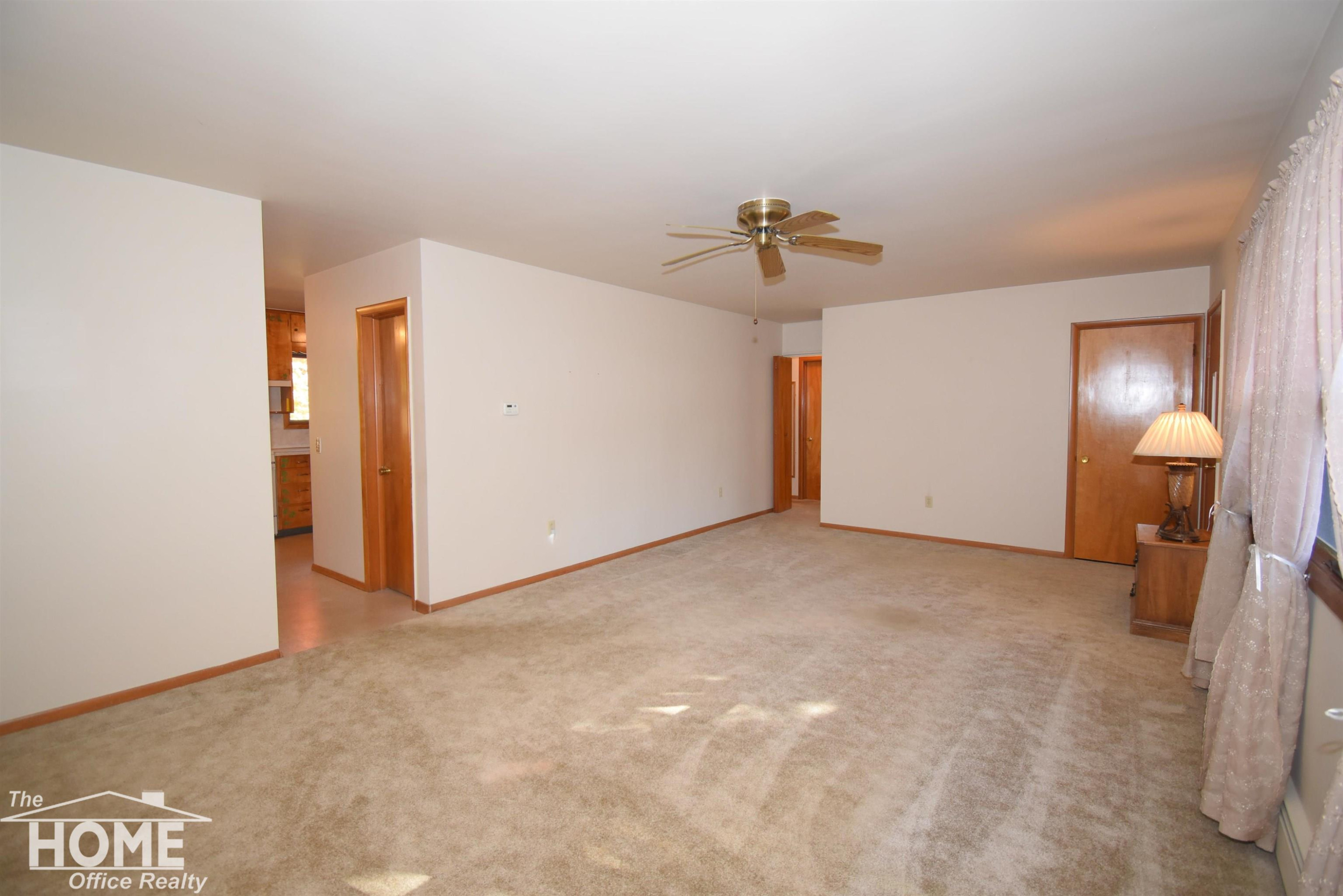 211 E Washington, Durand, MI 48476 — Photo 4