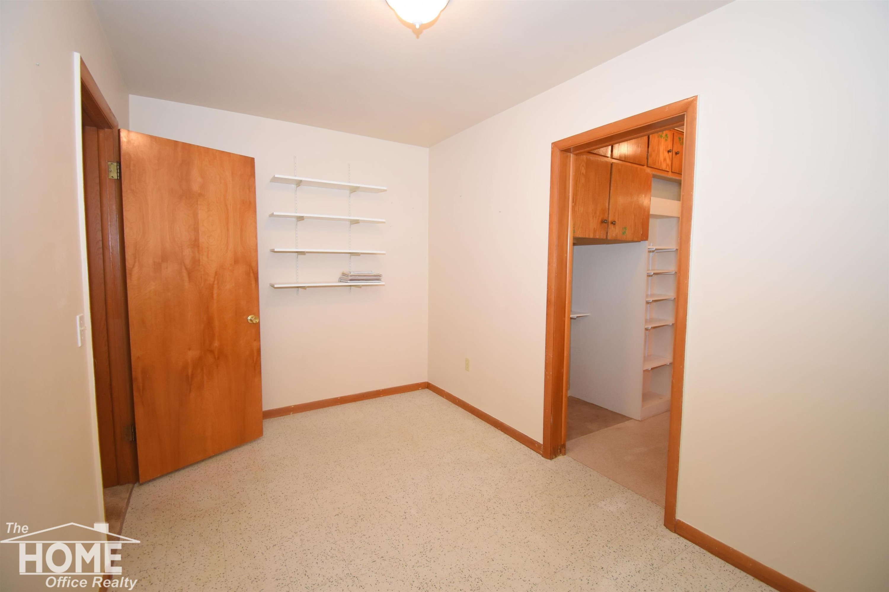 211 E Washington, Durand, MI 48476 — Photo 12
