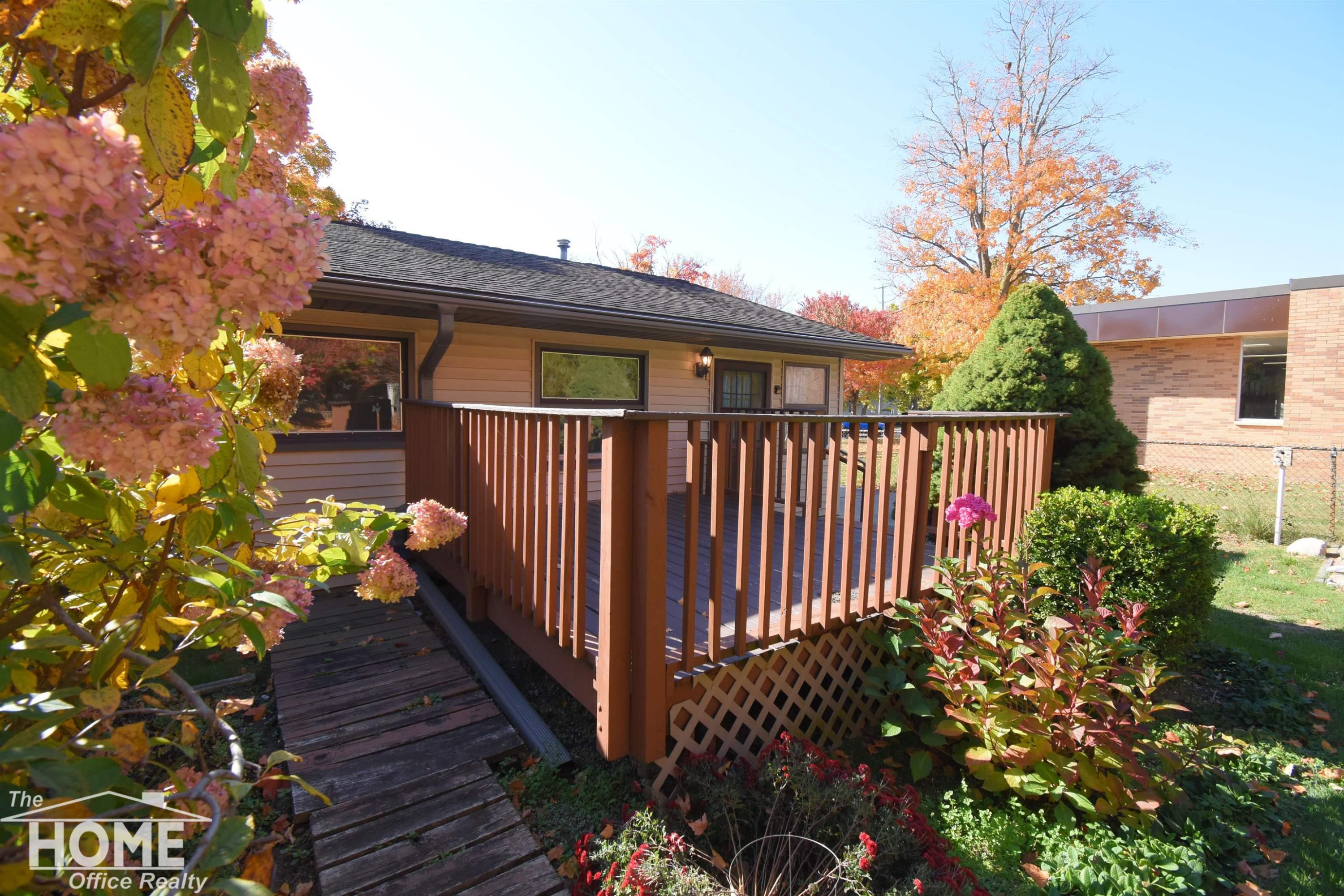 211 E Washington, Durand, MI 48476 — Photo 32
