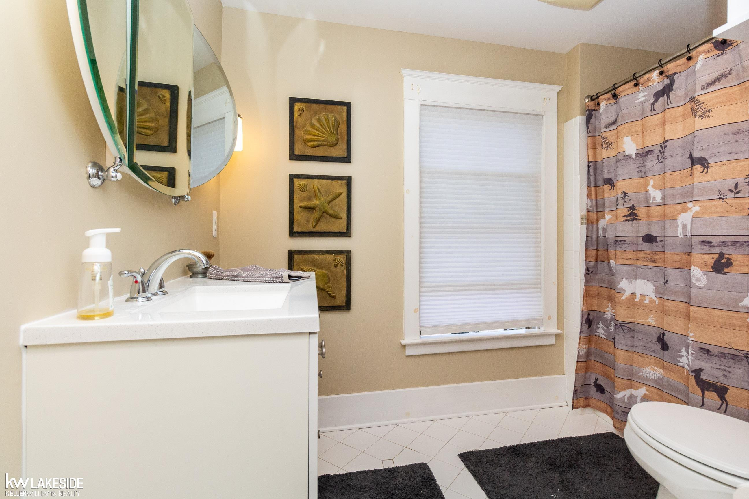 142 S Rawles Street, MI 48065 — Photo 25