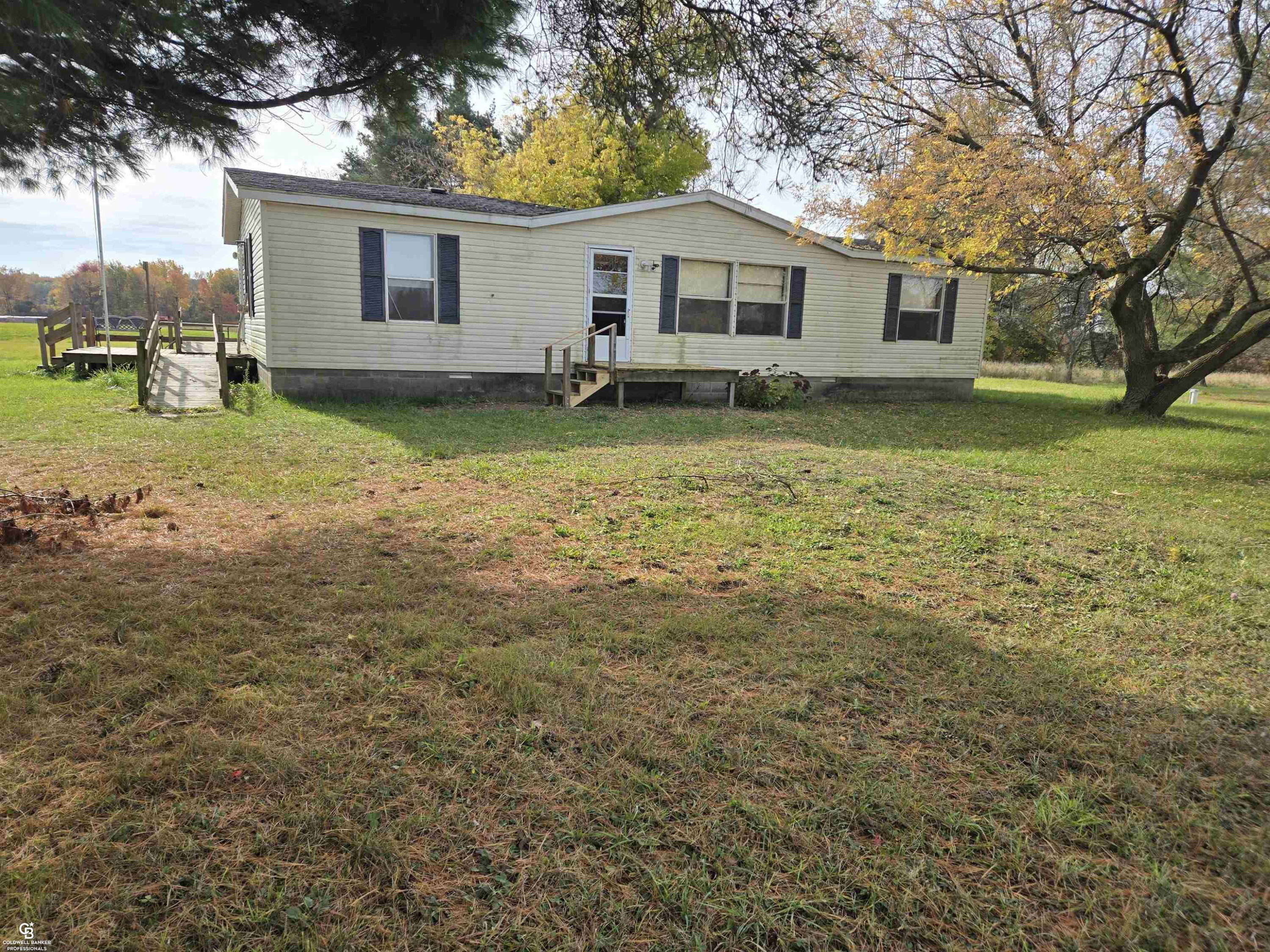 7723 Yale Road, Avoca, MI 48006 — Photo 2